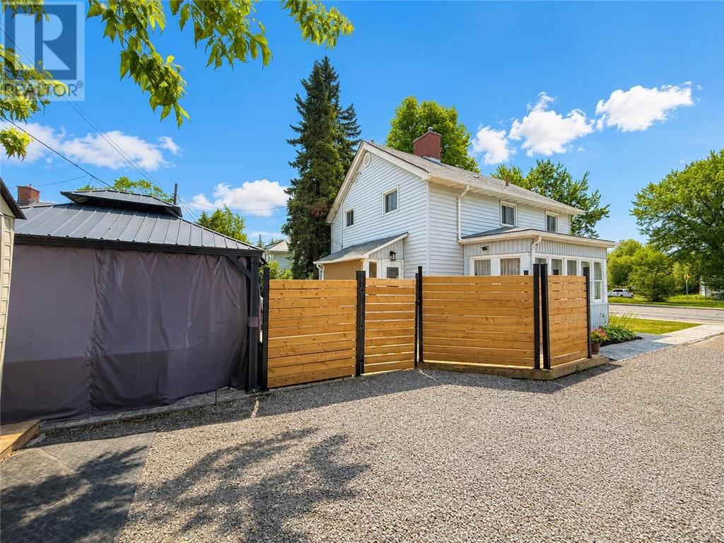 5 Balsam Street - 19
