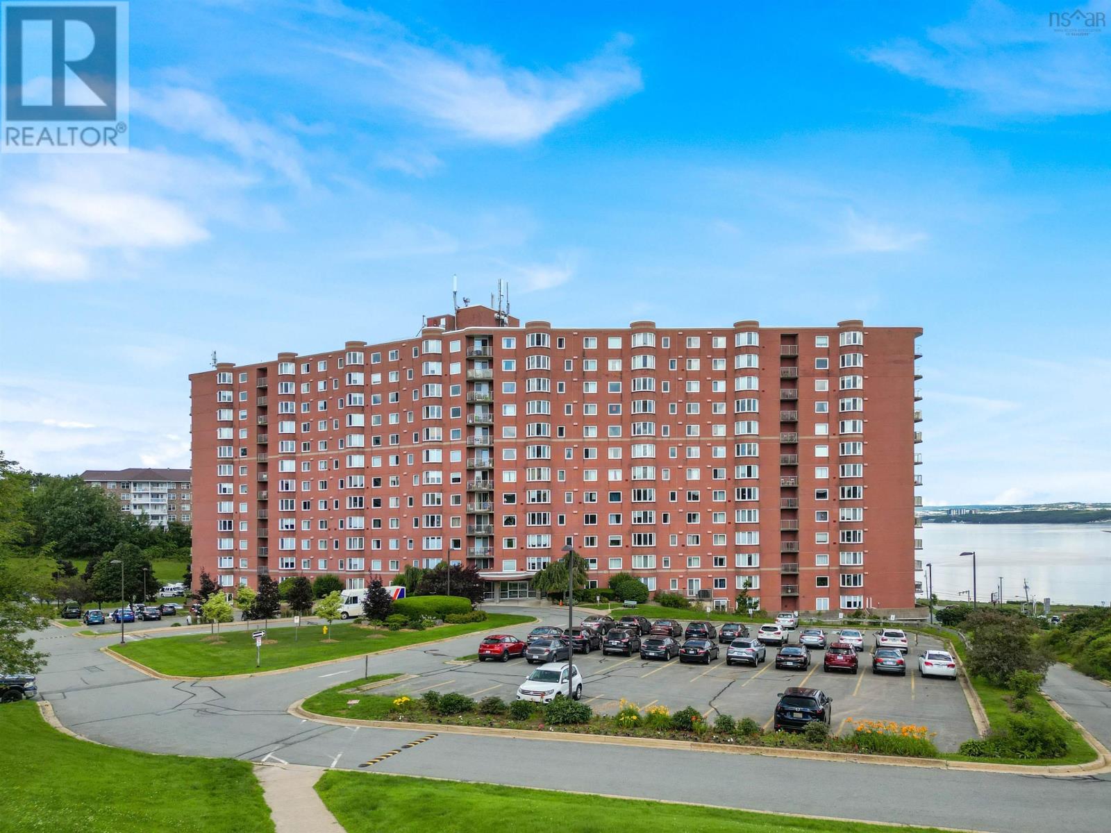 #1014 45 Vimy Avenue - 2