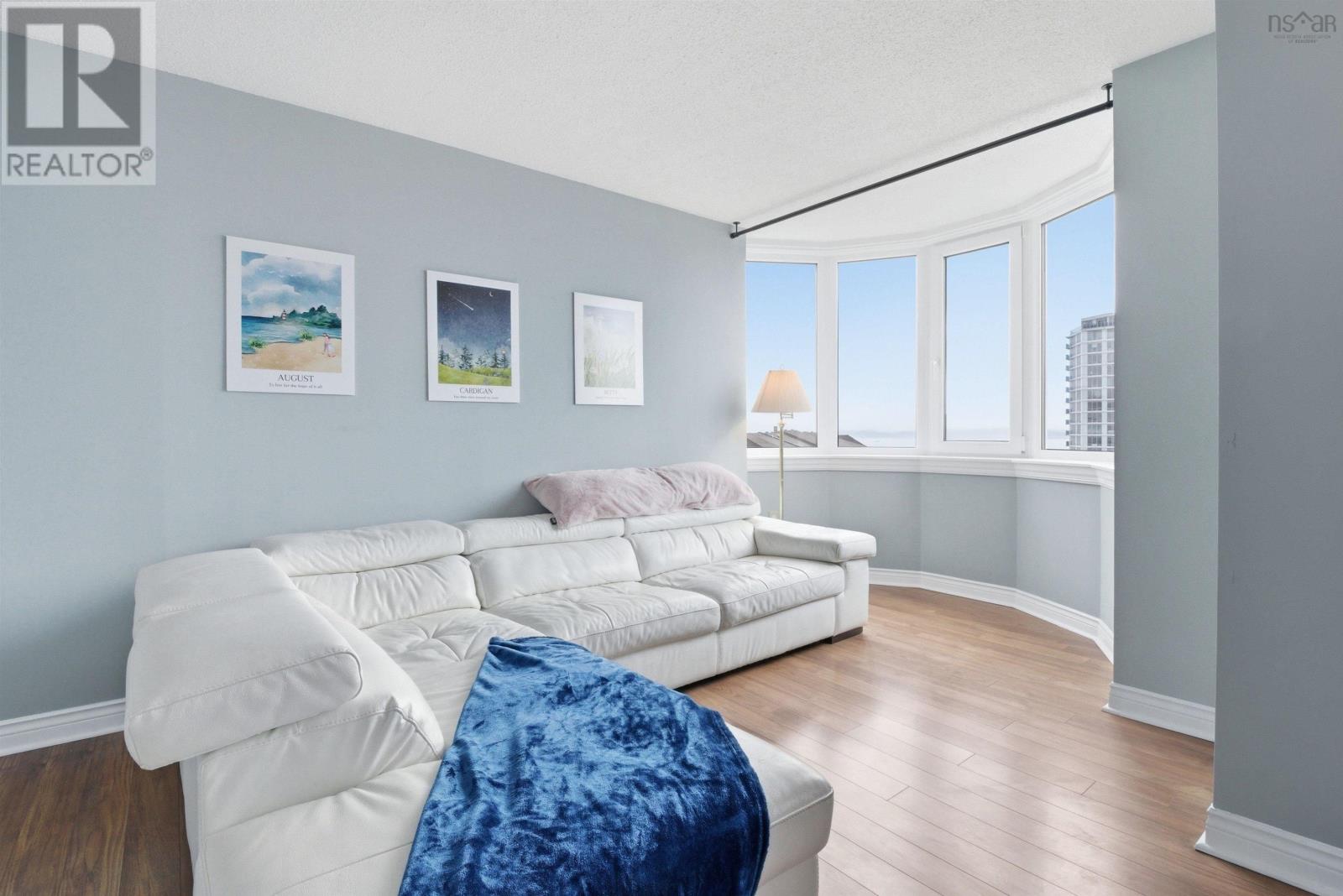 #1014 45 Vimy Avenue - 26