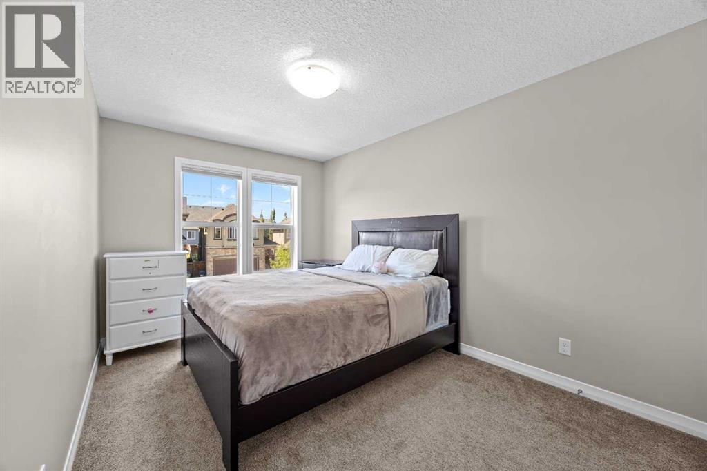 27 Mahogany Crescent SE - Image 34