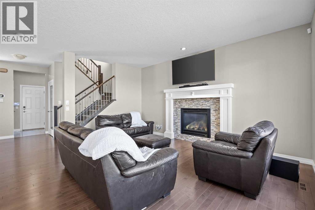 27 Mahogany Crescent SE - Image 11
