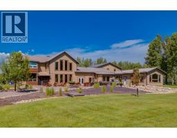5pc Bathroom - 33515 Highway 584, Rural Mountain View County, AB T0M1X0 Photo 8