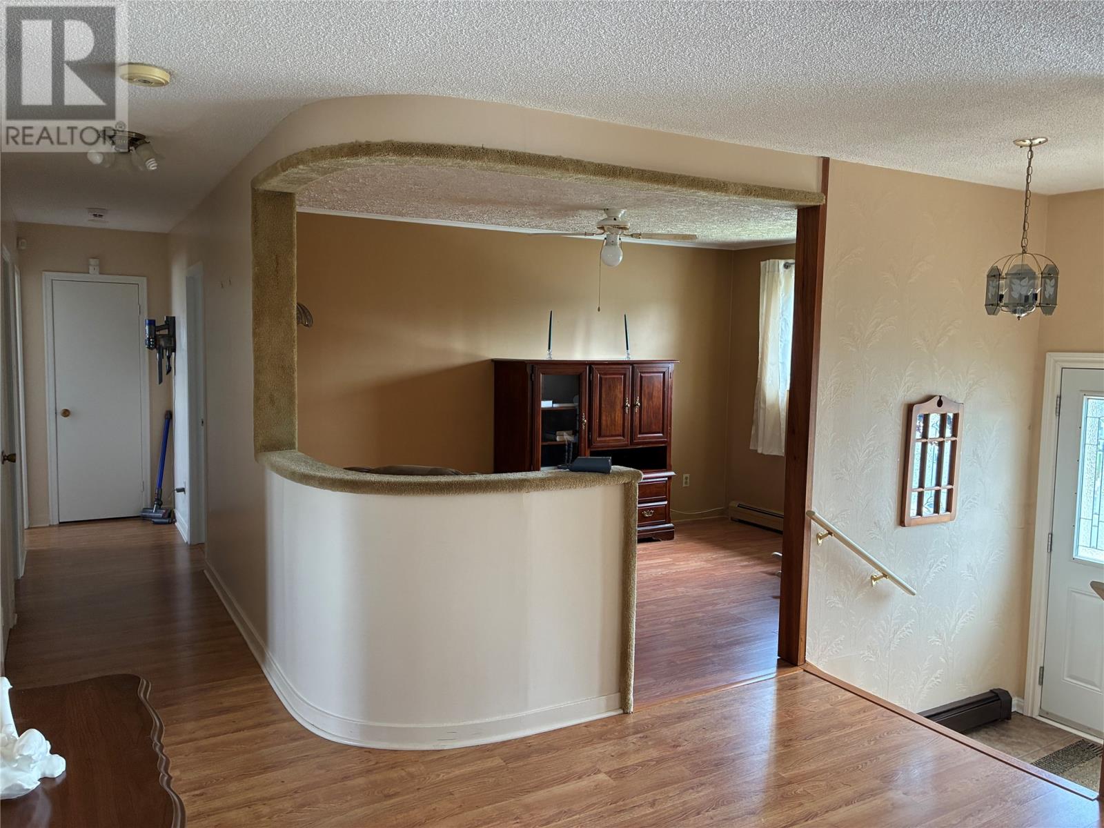 82 Glendale Avenue - Image 7