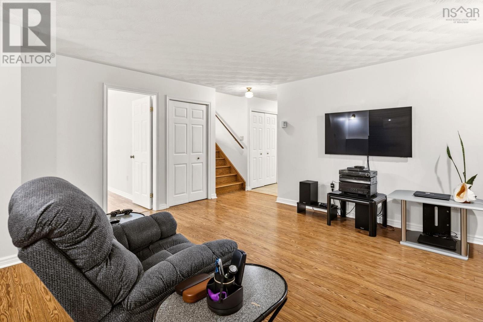 13 Granville Road - 22