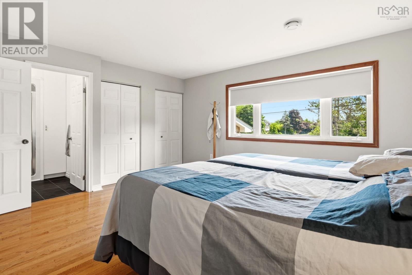 13 Granville Road - 12