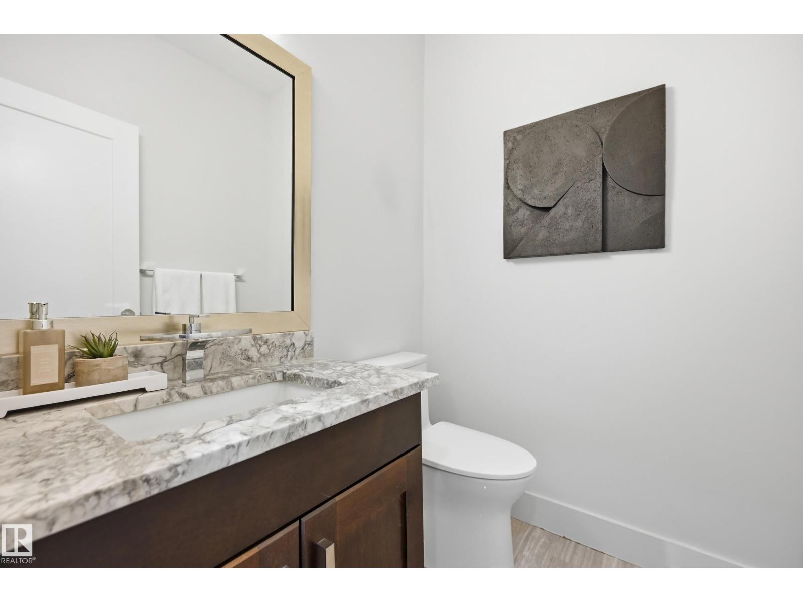 1024 ARMITAGE CR SW - 17