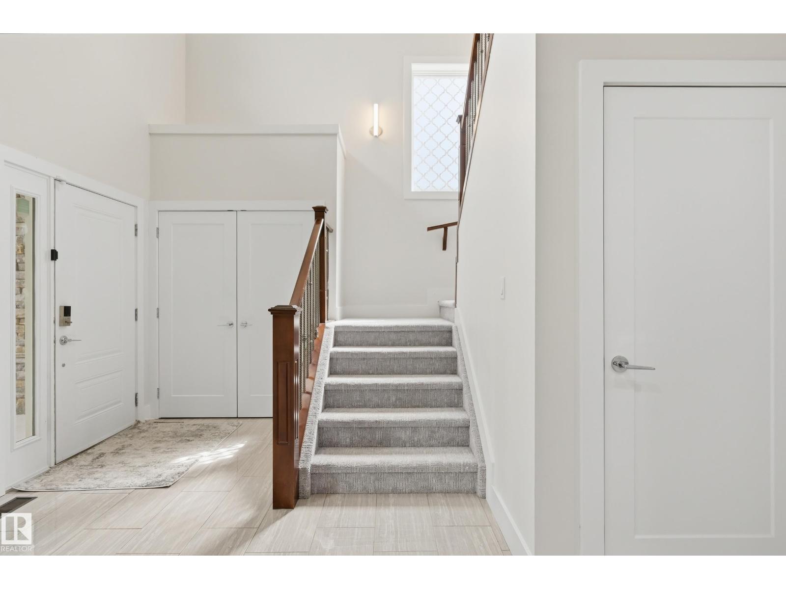 1024 ARMITAGE CR SW - 18