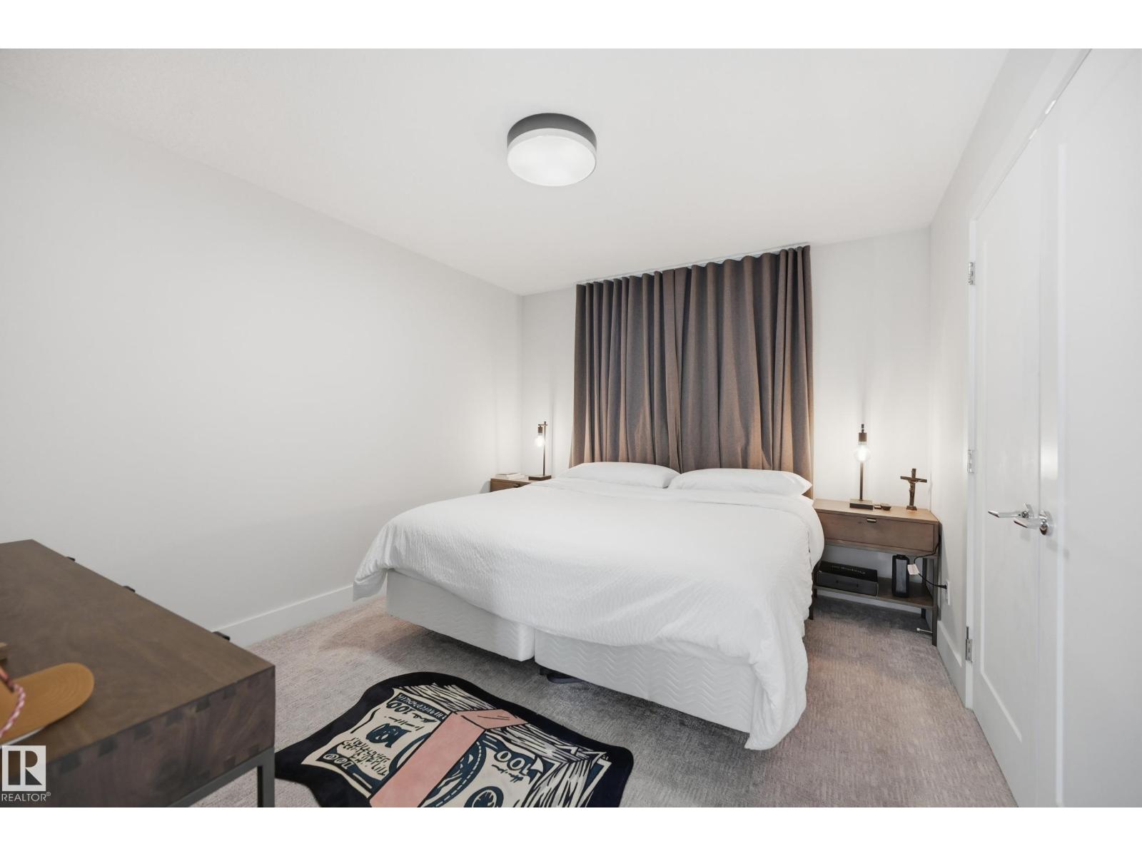 1024 ARMITAGE CR SW - 22