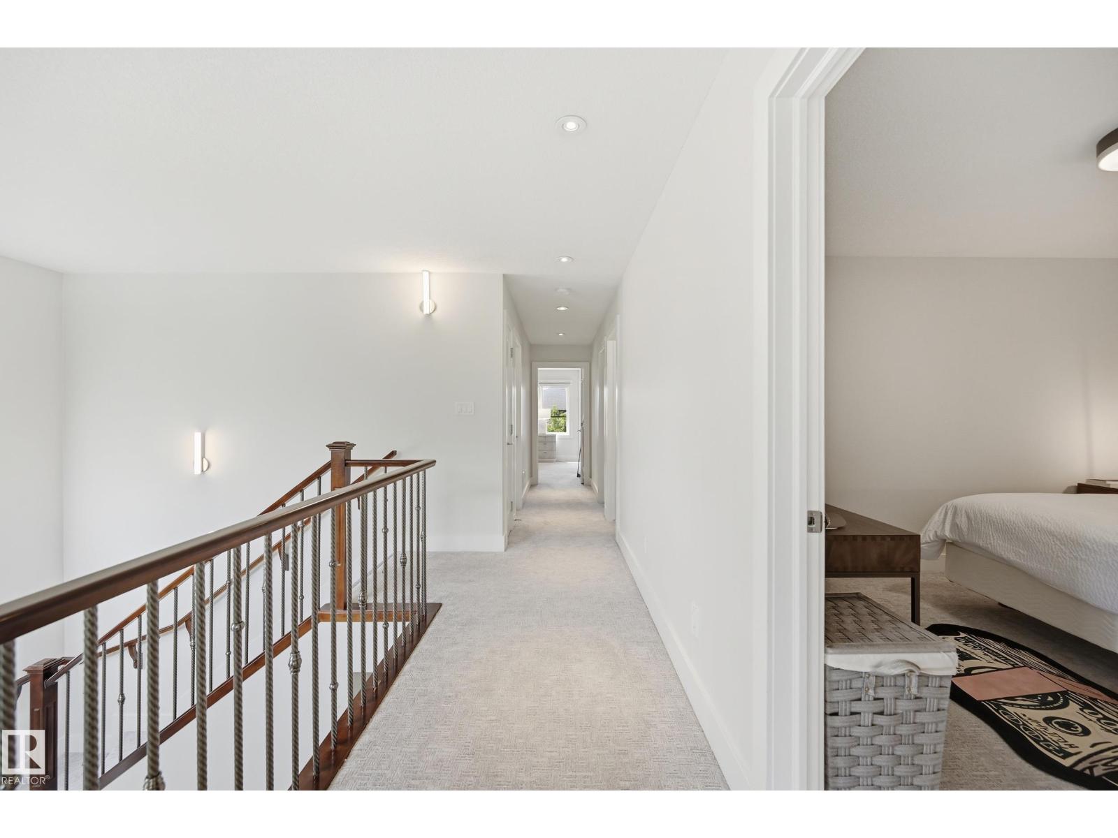 1024 ARMITAGE CR SW - 23
