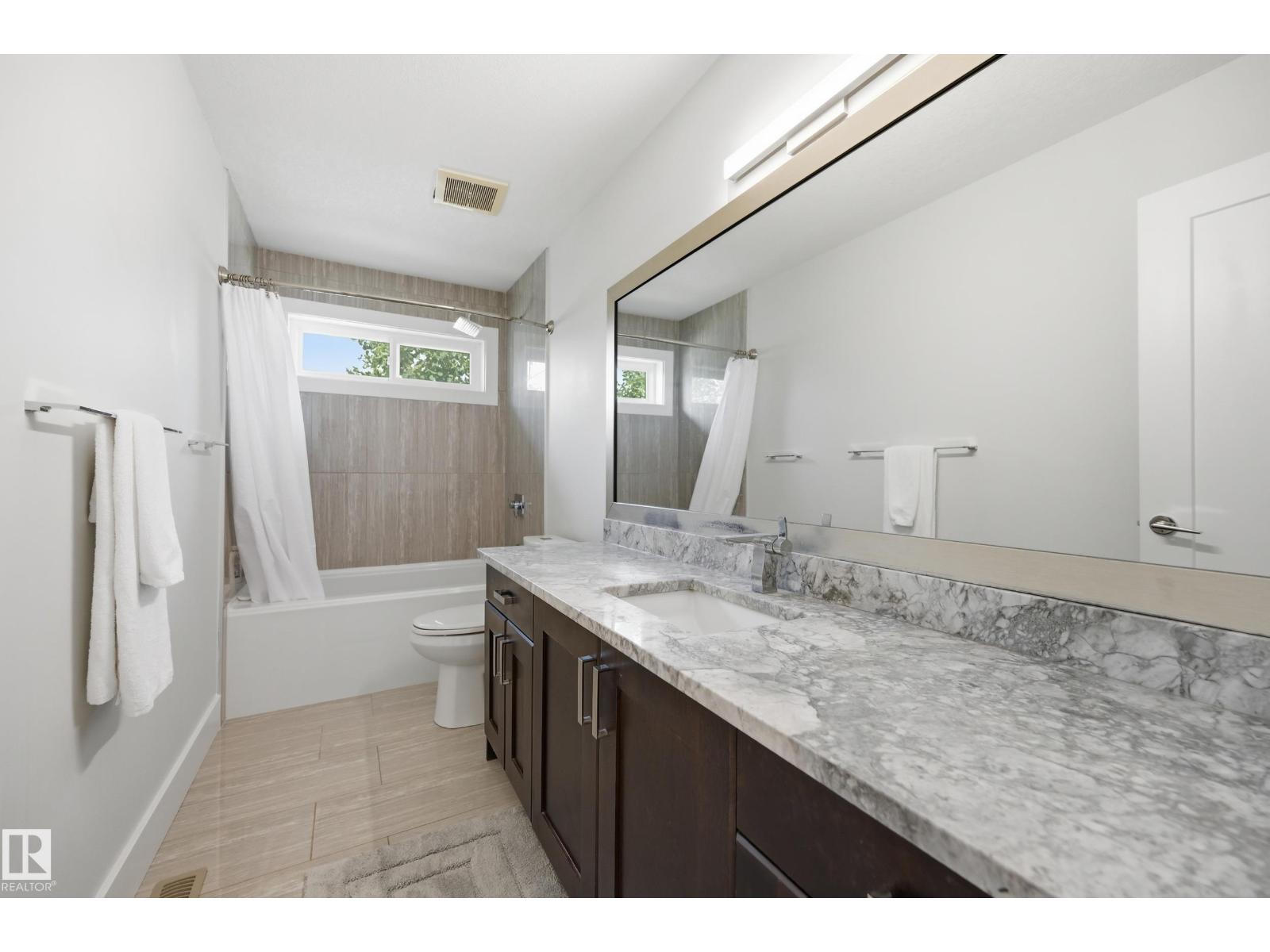 1024 ARMITAGE CR SW - 24