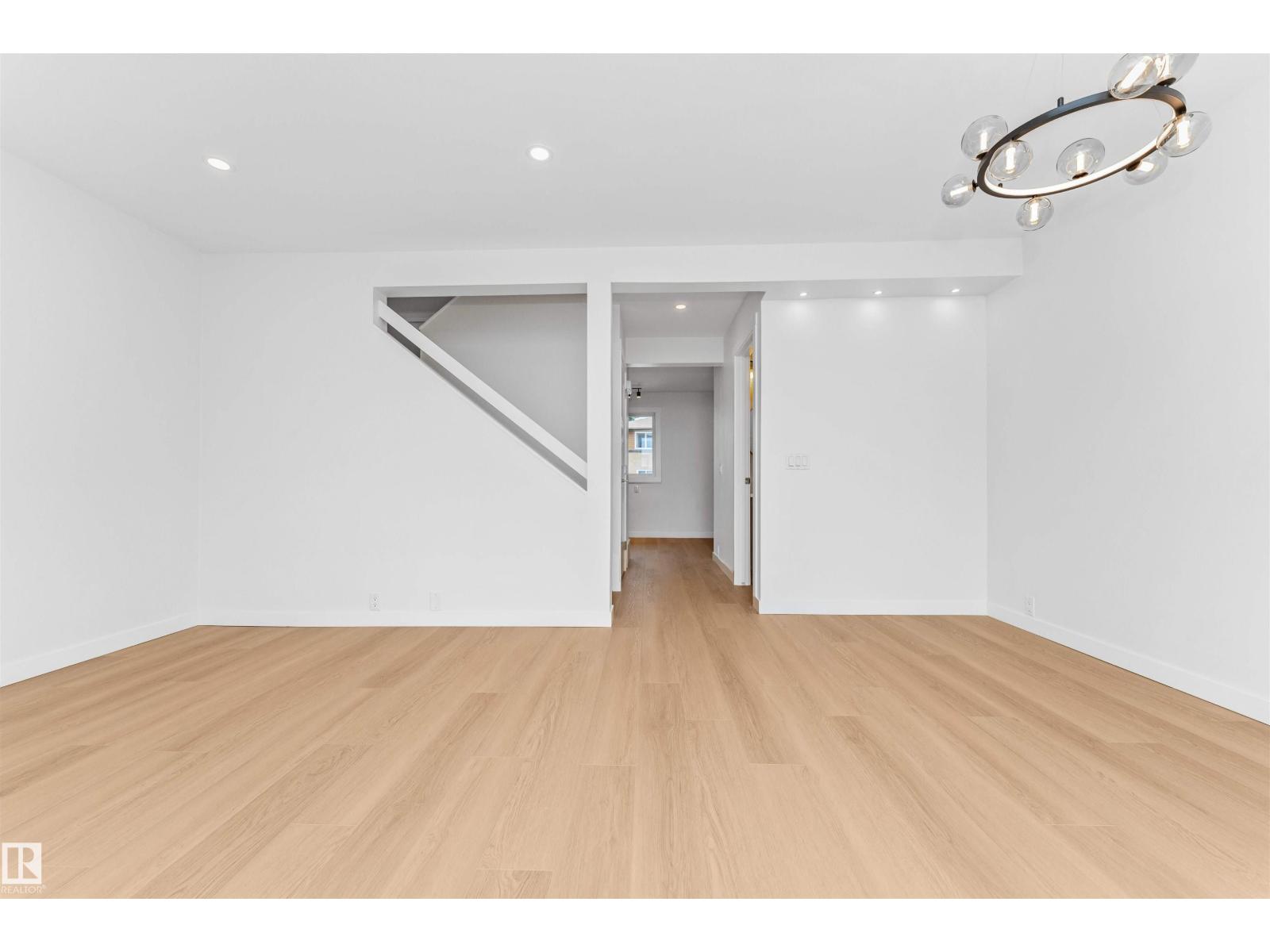 155 WOODBOROUGH WY NW - 21