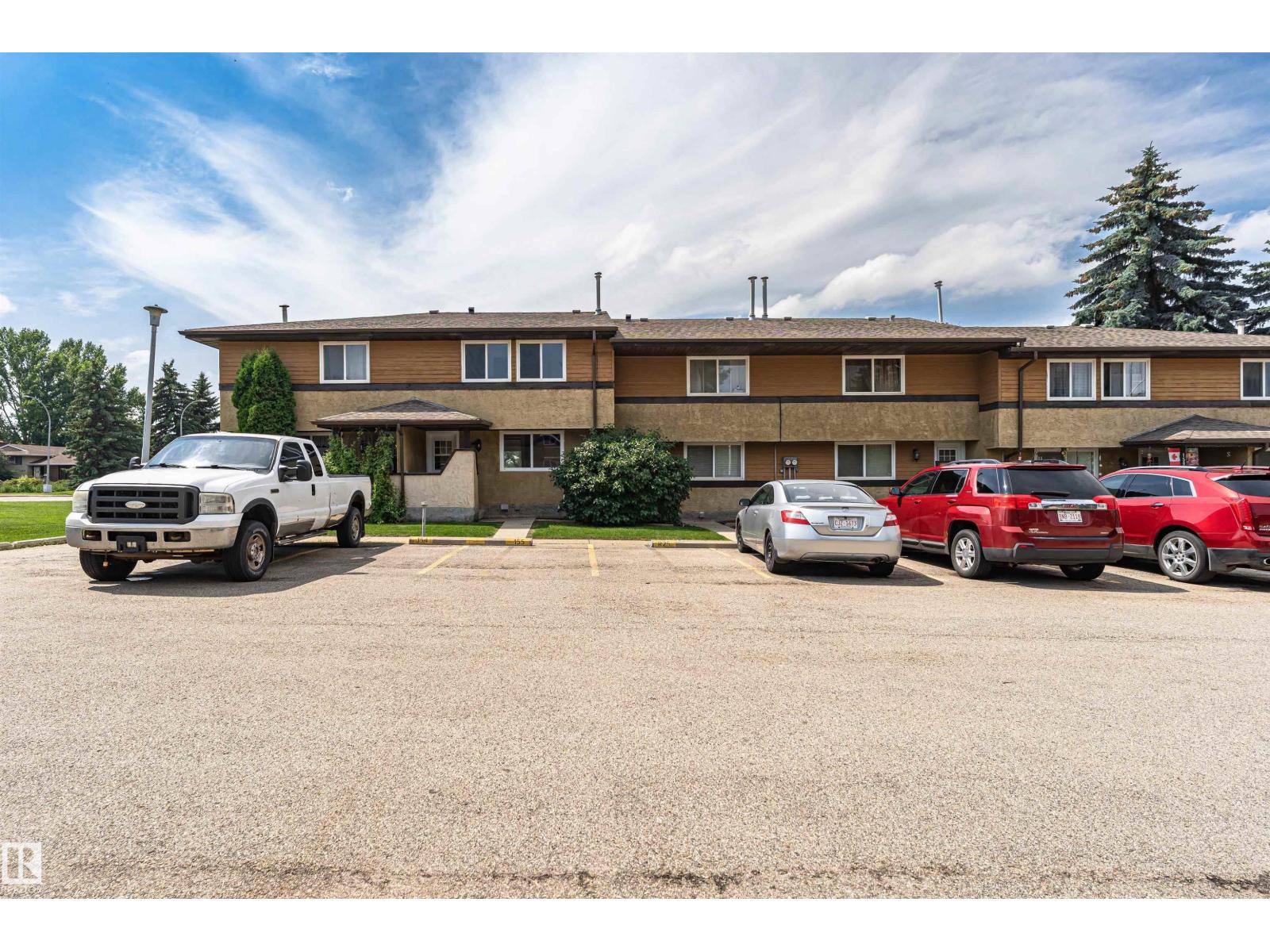 155 WOODBOROUGH WY NW - 3