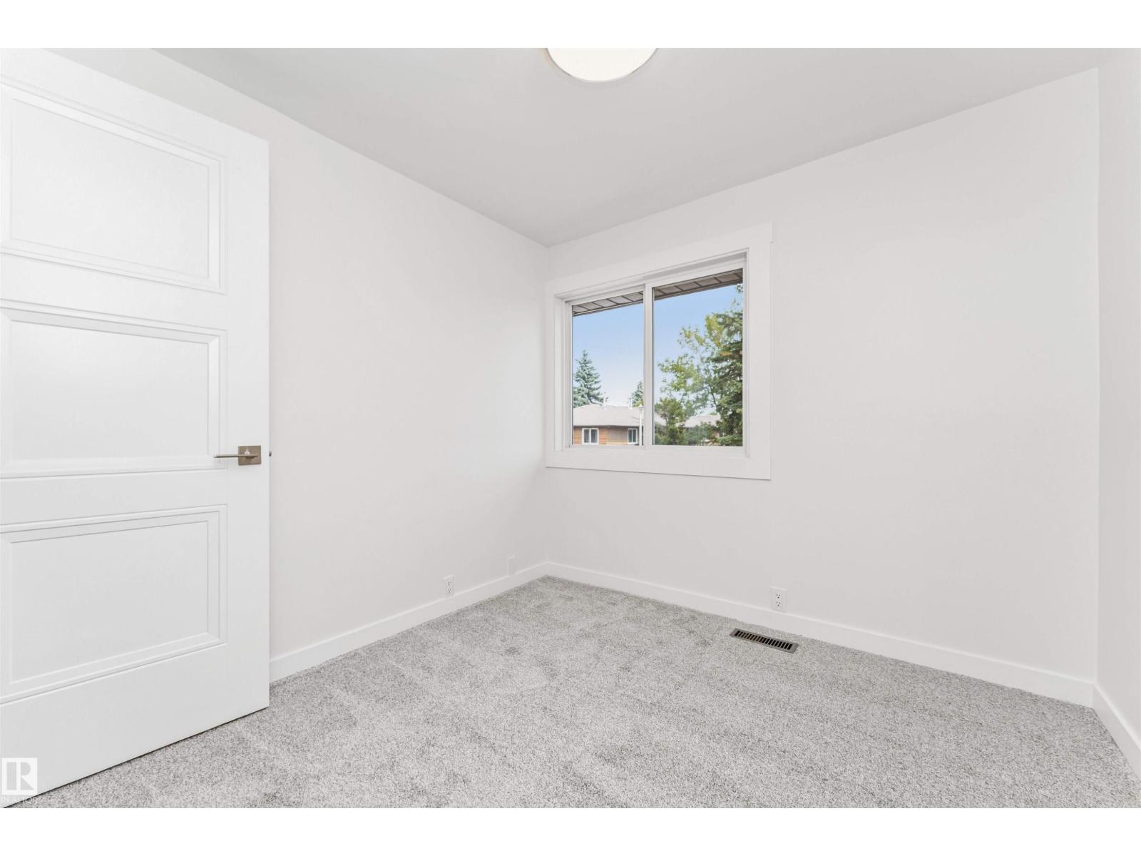 155 WOODBOROUGH WY NW - 32