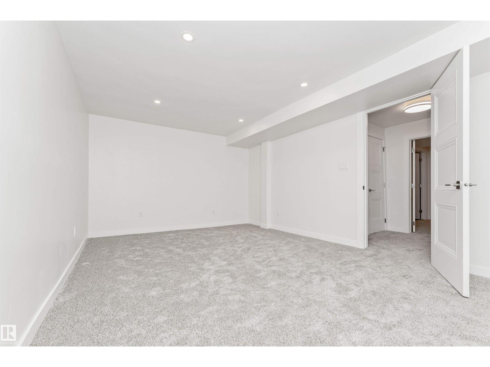 155 WOODBOROUGH WY NW - 40