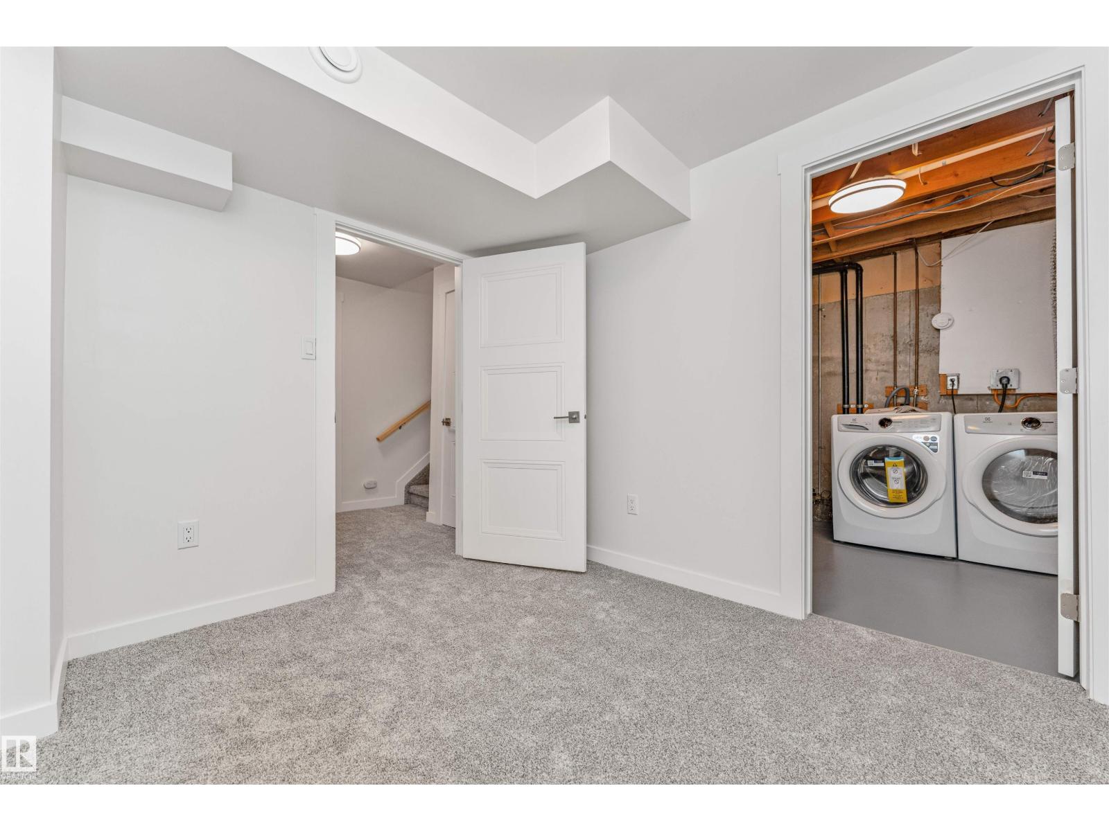155 WOODBOROUGH WY NW - 43