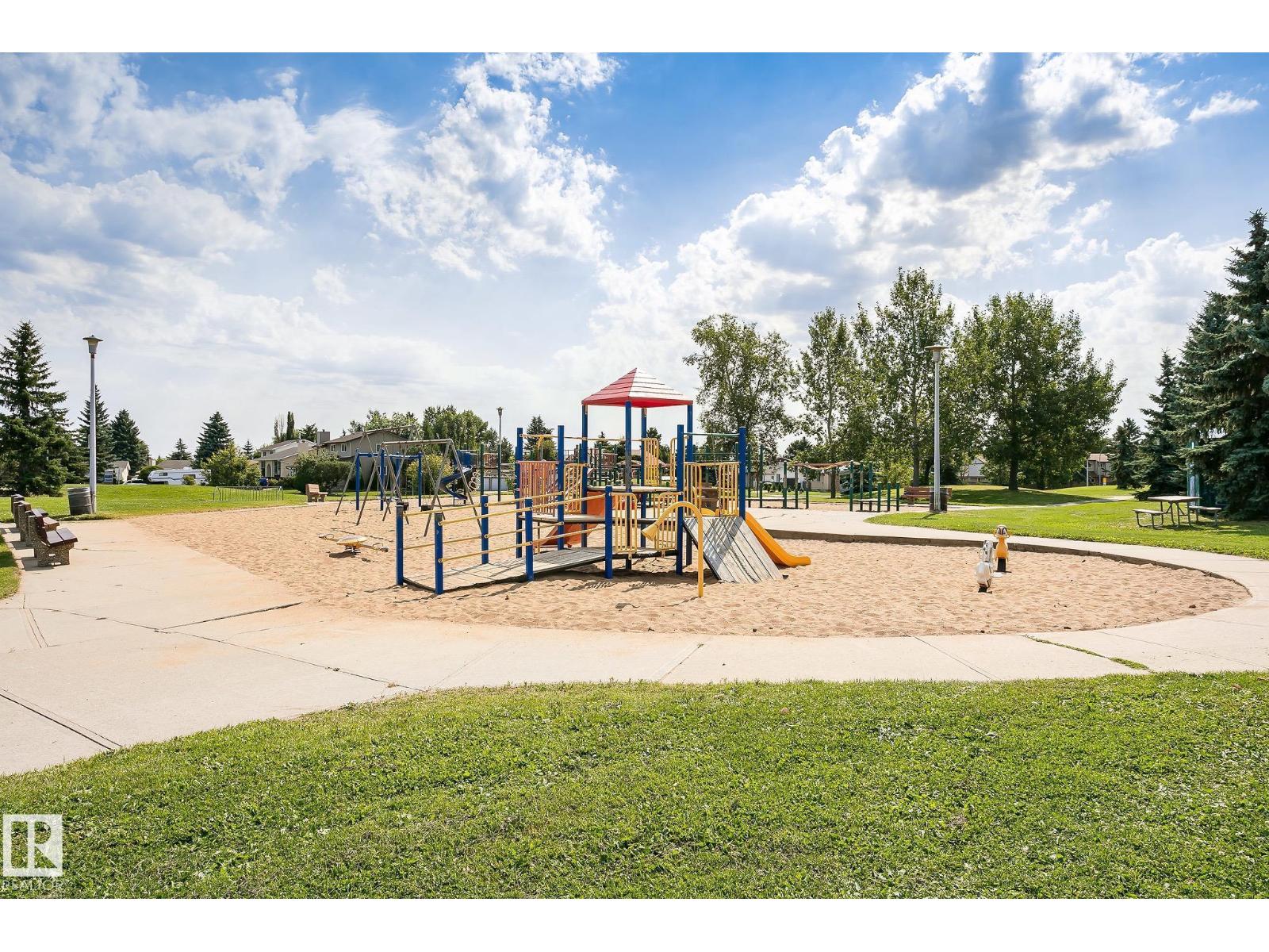 155 WOODBOROUGH WY NW - 48