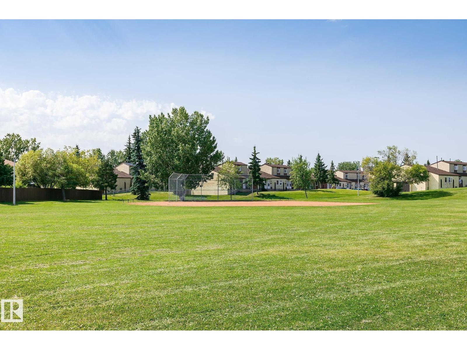 155 WOODBOROUGH WY NW - 52
