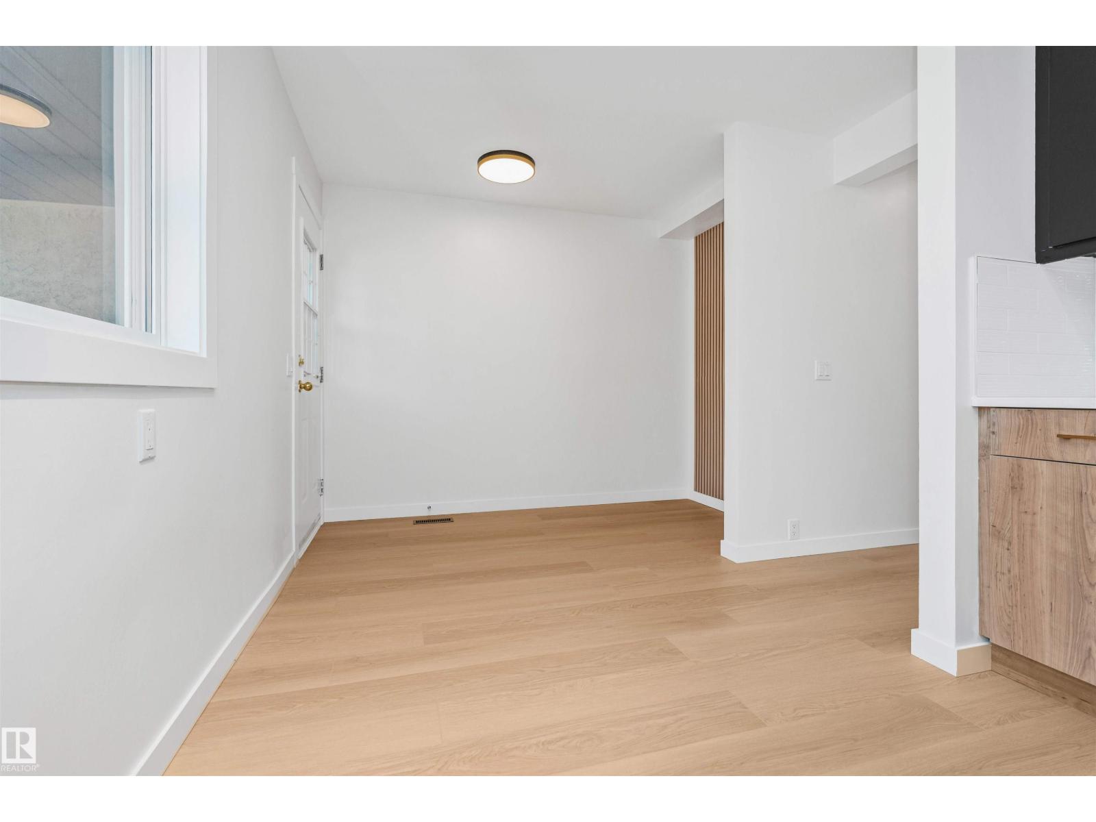 155 WOODBOROUGH WY NW - 7