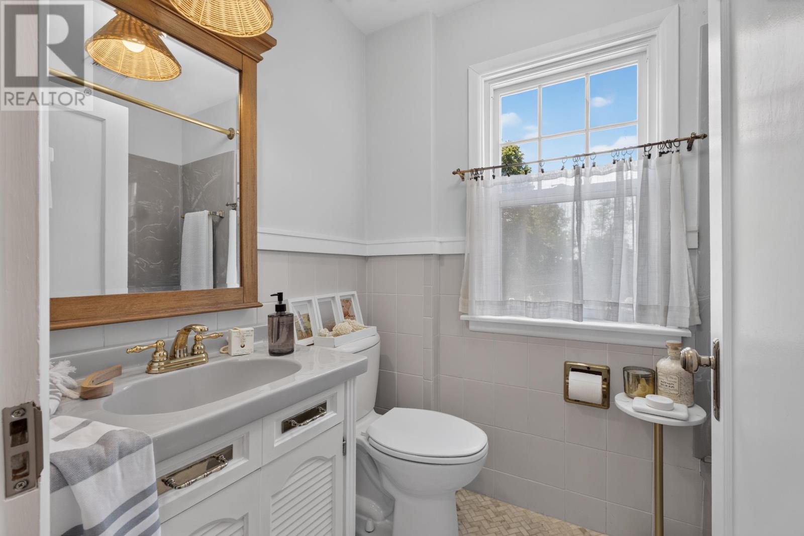 362 Oak Avenue - 45