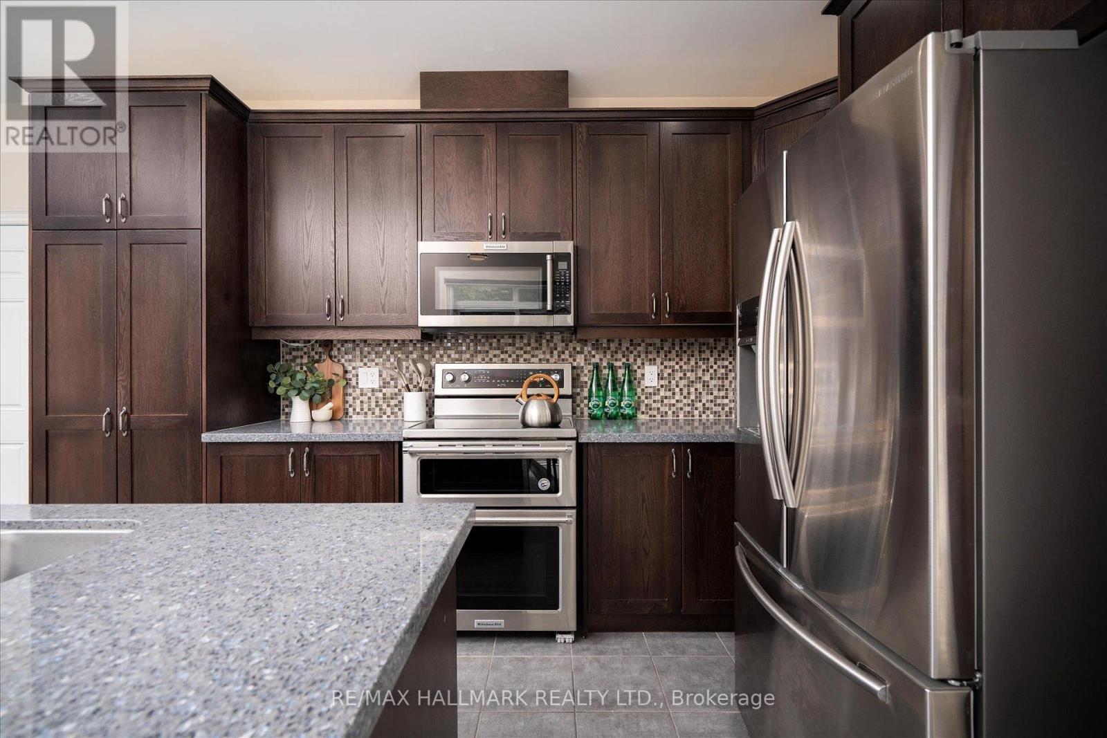 7 OS JAMES HUNT CRT COURT - 13