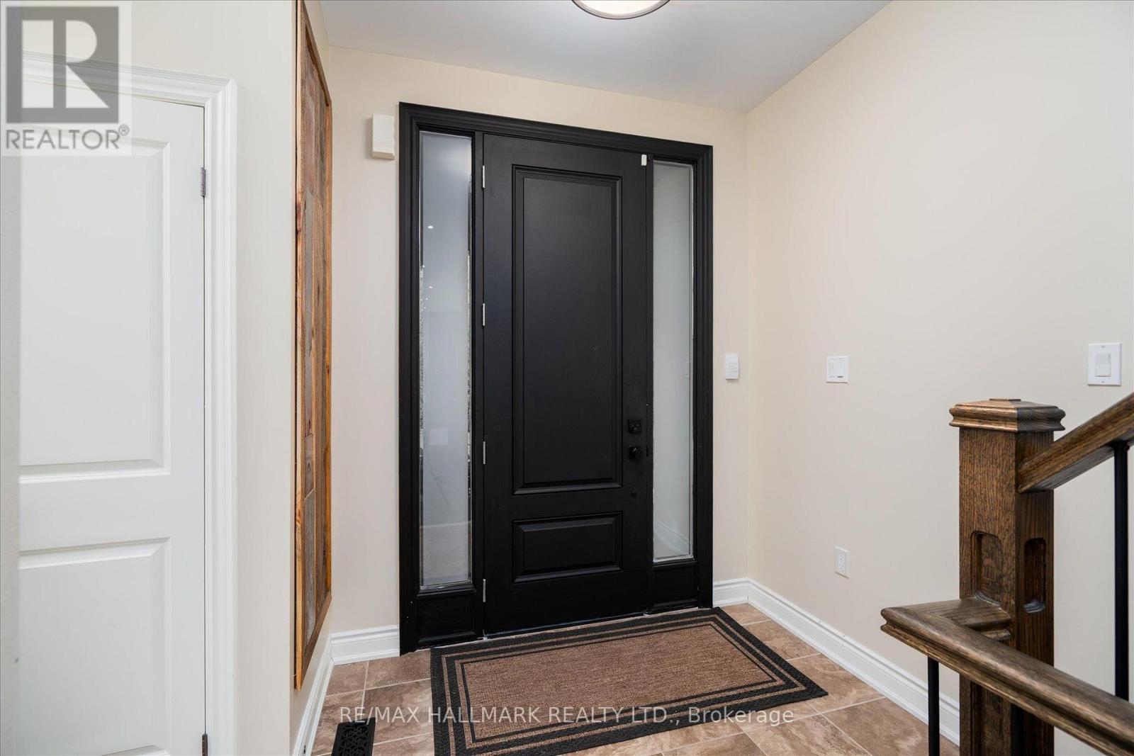 7 OS JAMES HUNT CRT COURT - 5