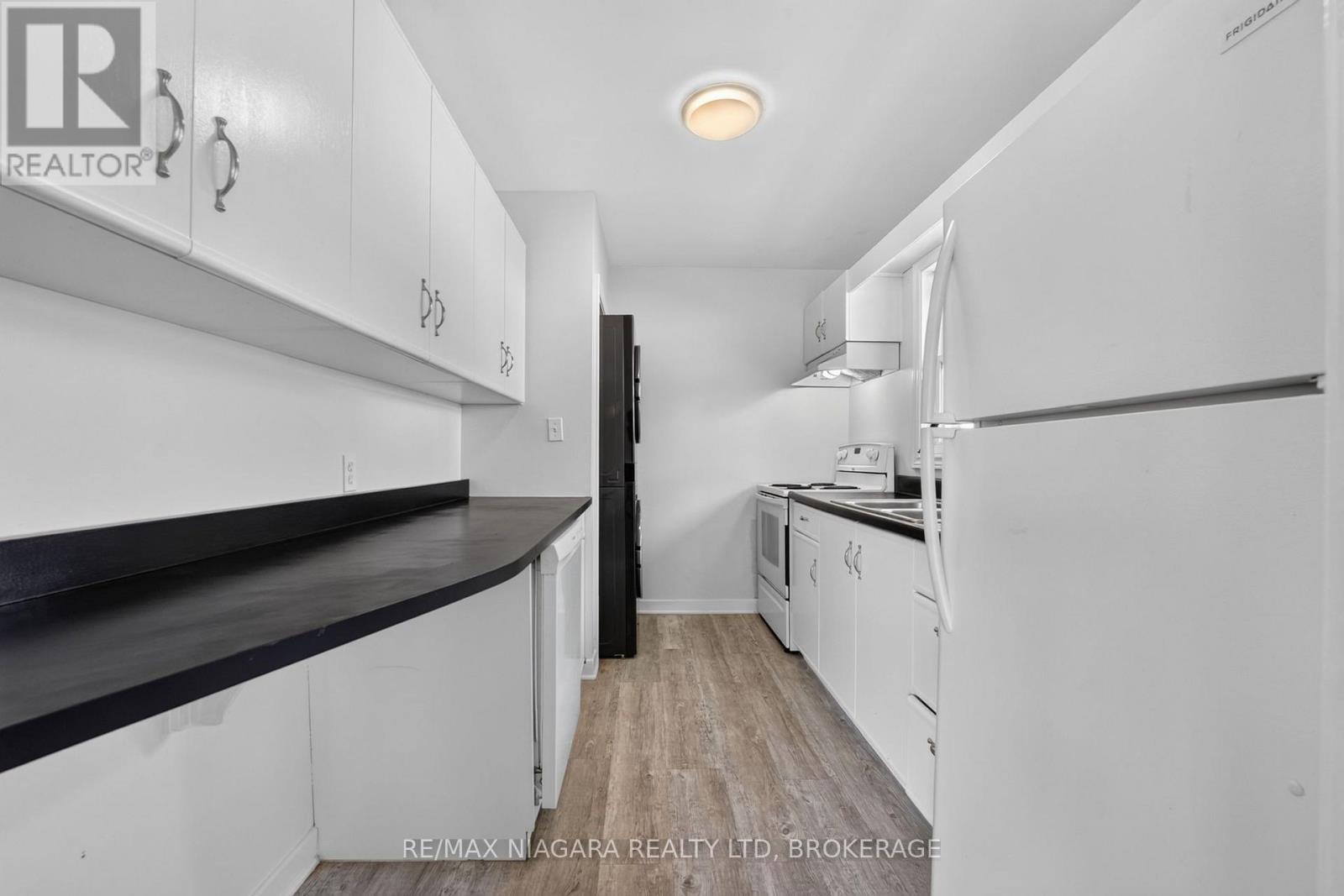 6427 CARLTON AVENUE - 13