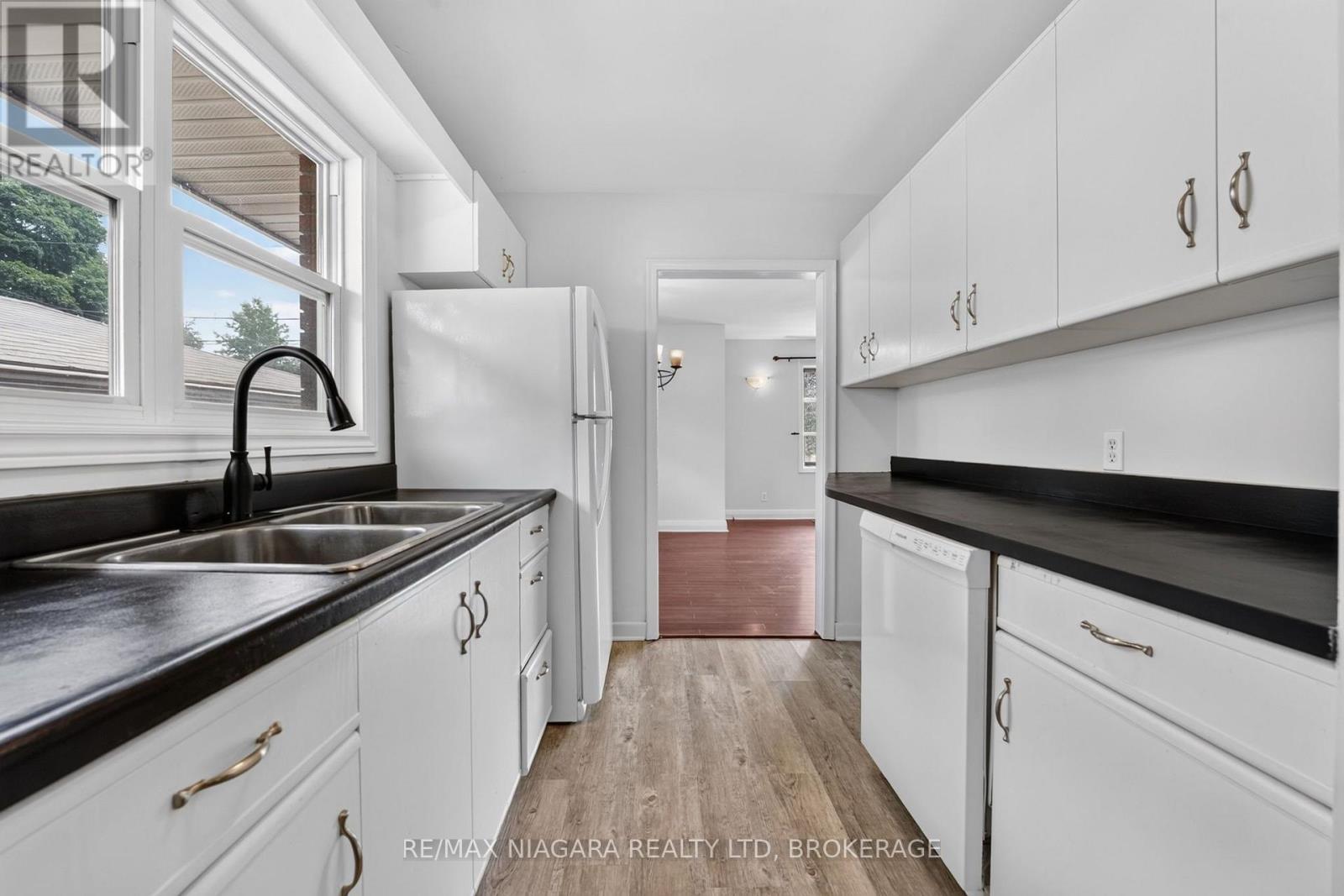 6427 CARLTON AVENUE - 19
