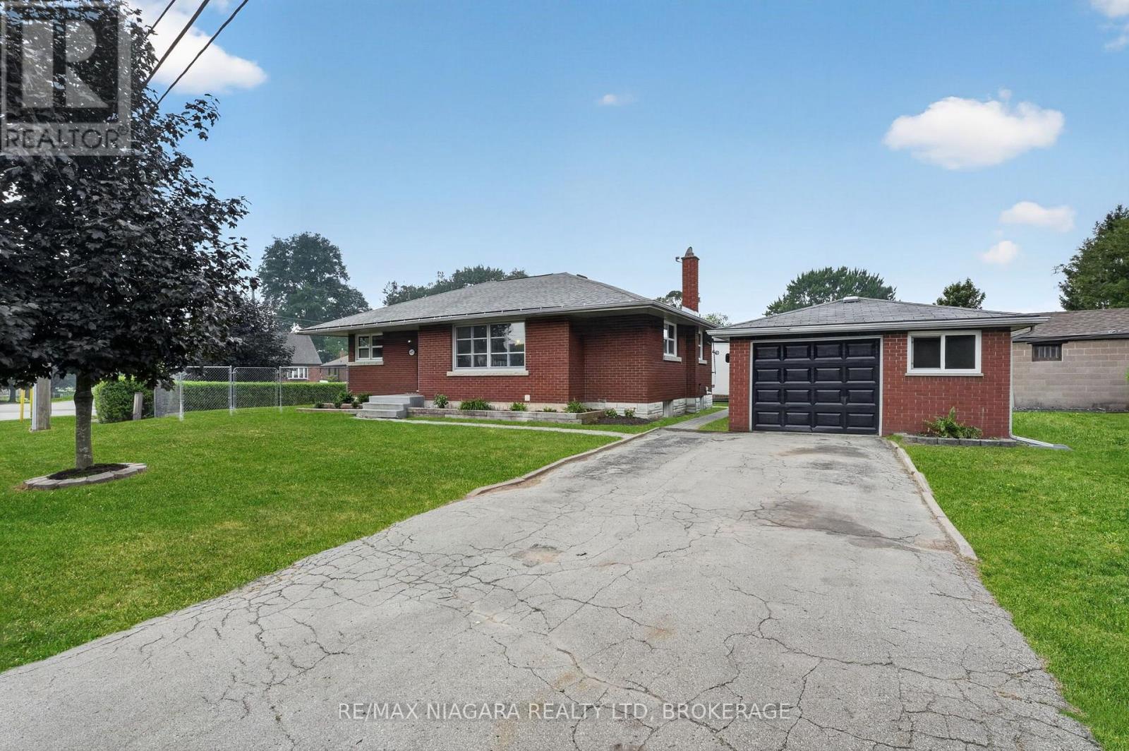 6427 CARLTON AVENUE - 2