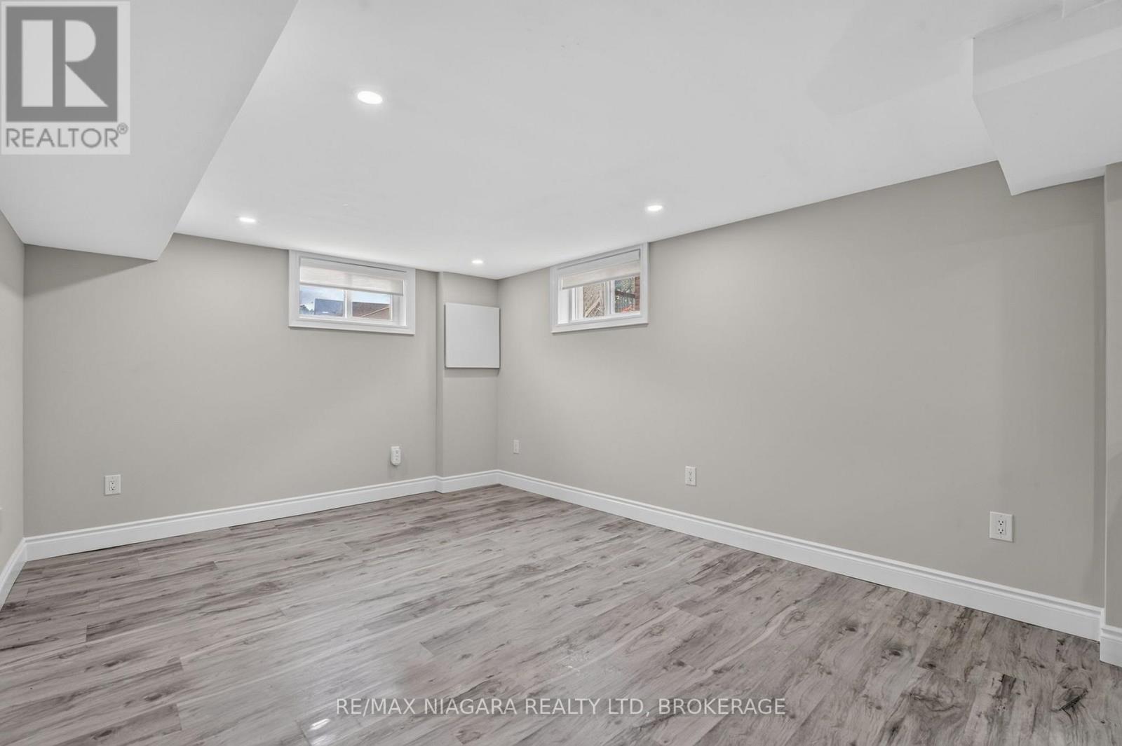 6427 CARLTON AVENUE - 34