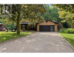 9 BEECHNUT COURT