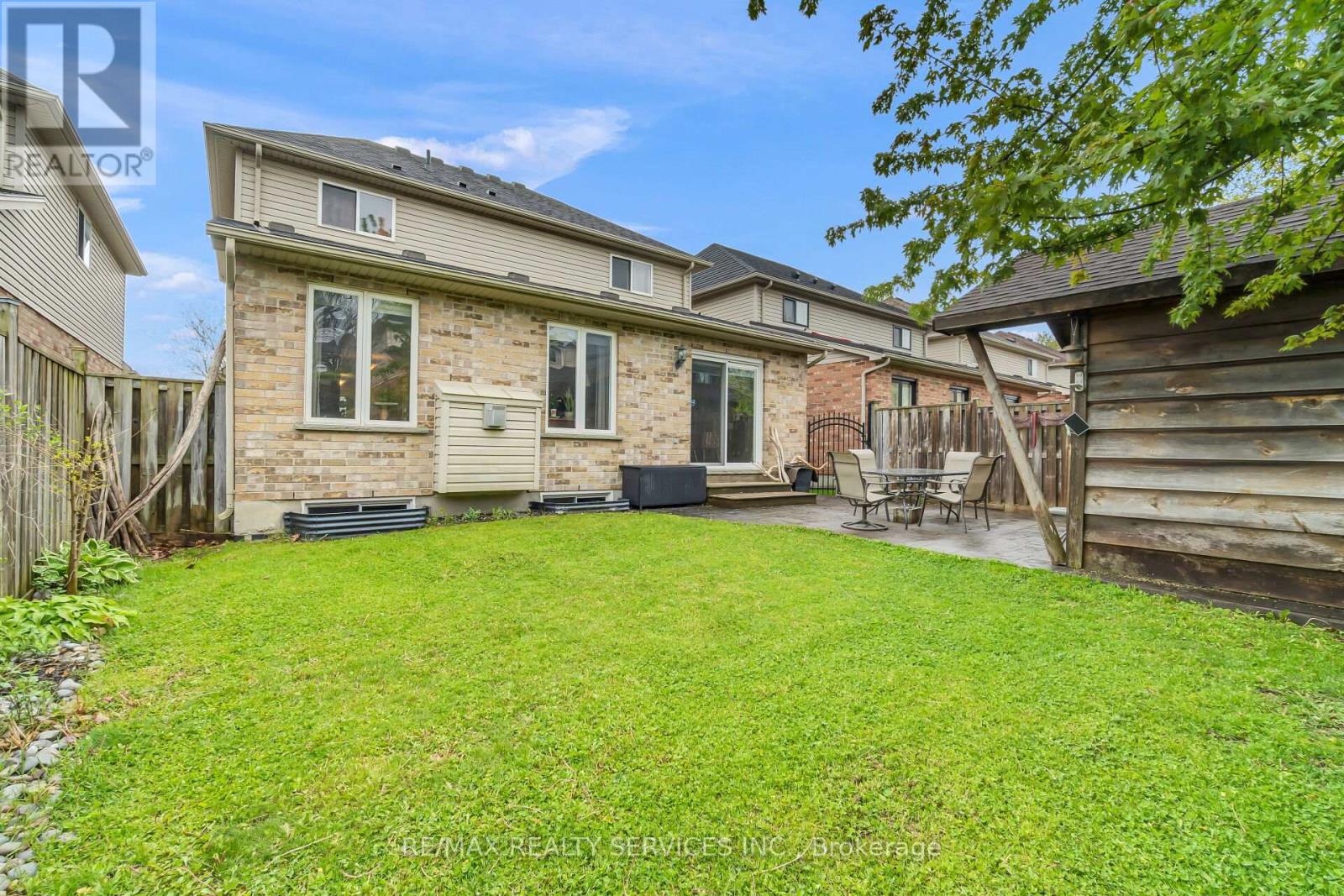 752 NORTH LEAKSDALE CIRCLE - 37