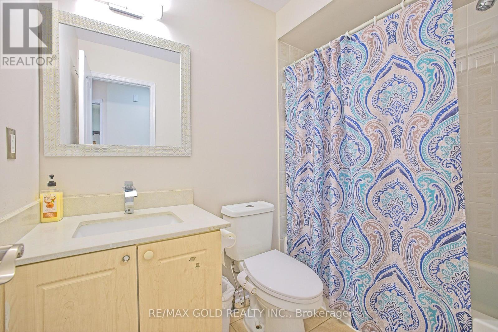 44 BAHA CRESCENT - 22