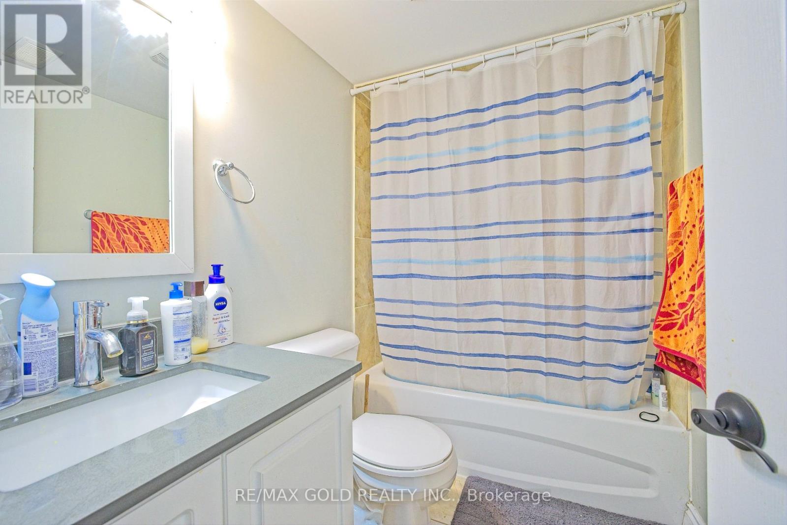 44 BAHA CRESCENT - 29