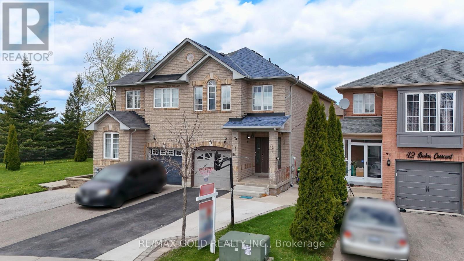 44 BAHA CRESCENT - 37