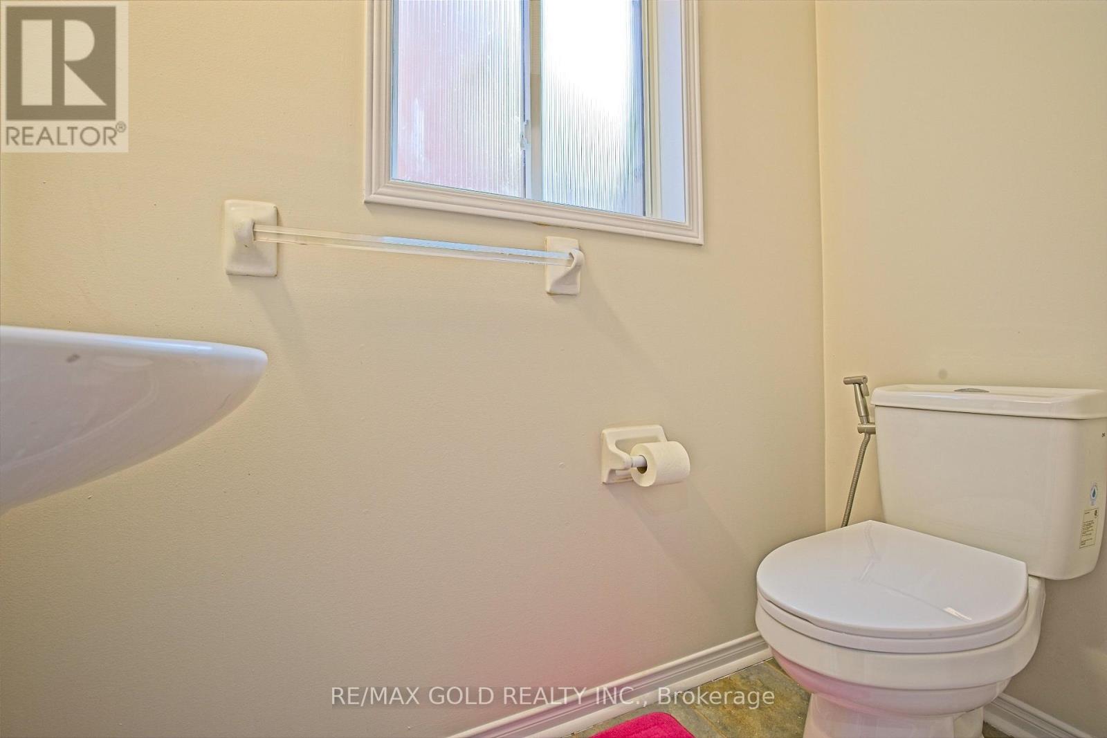 44 BAHA CRESCENT - 8