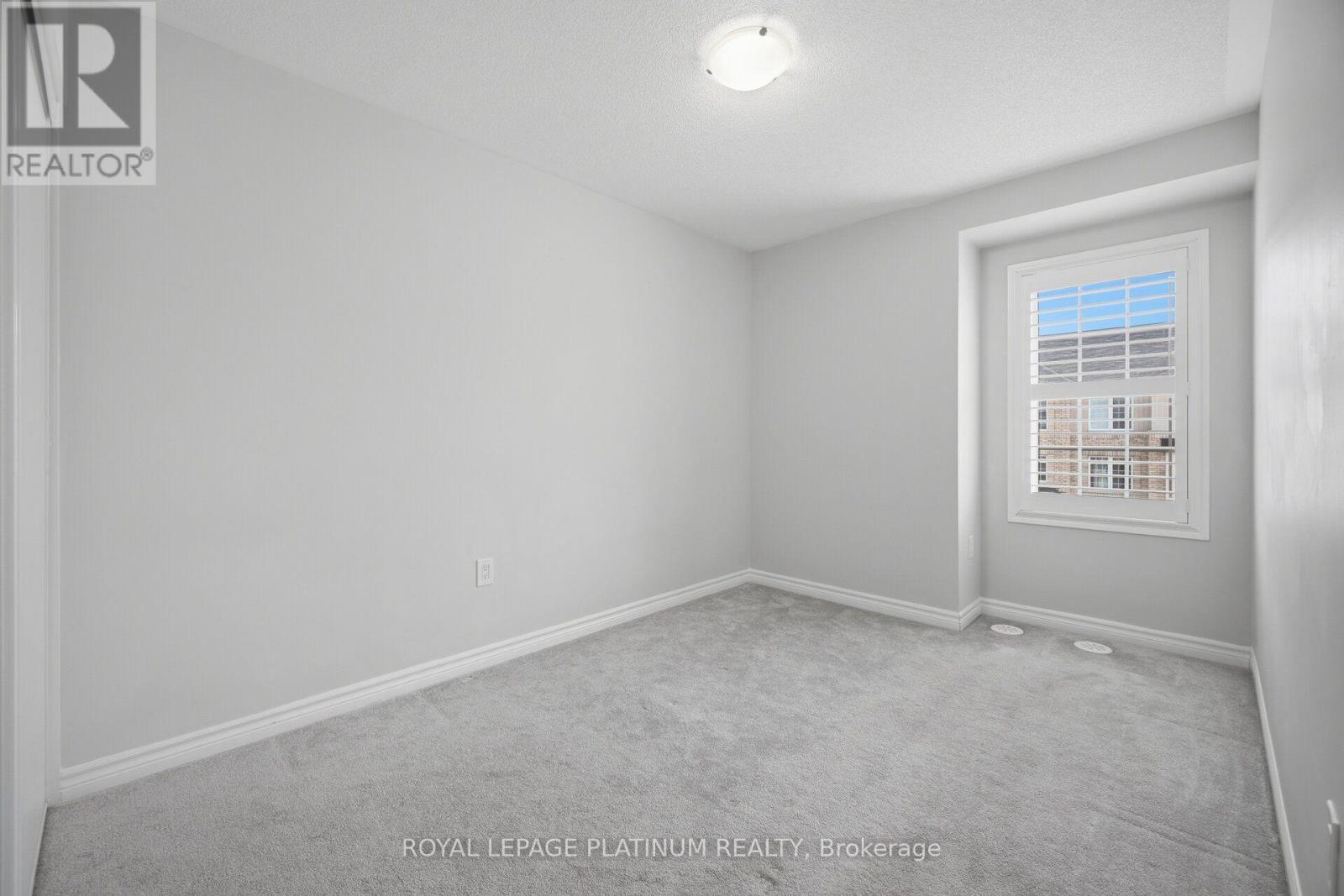 32 STEWARDSHIP ROAD - 31