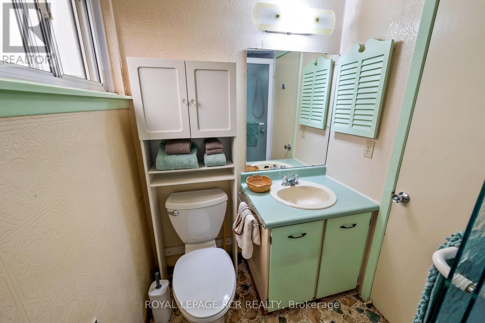 7 CARDWELL STREET - 17
