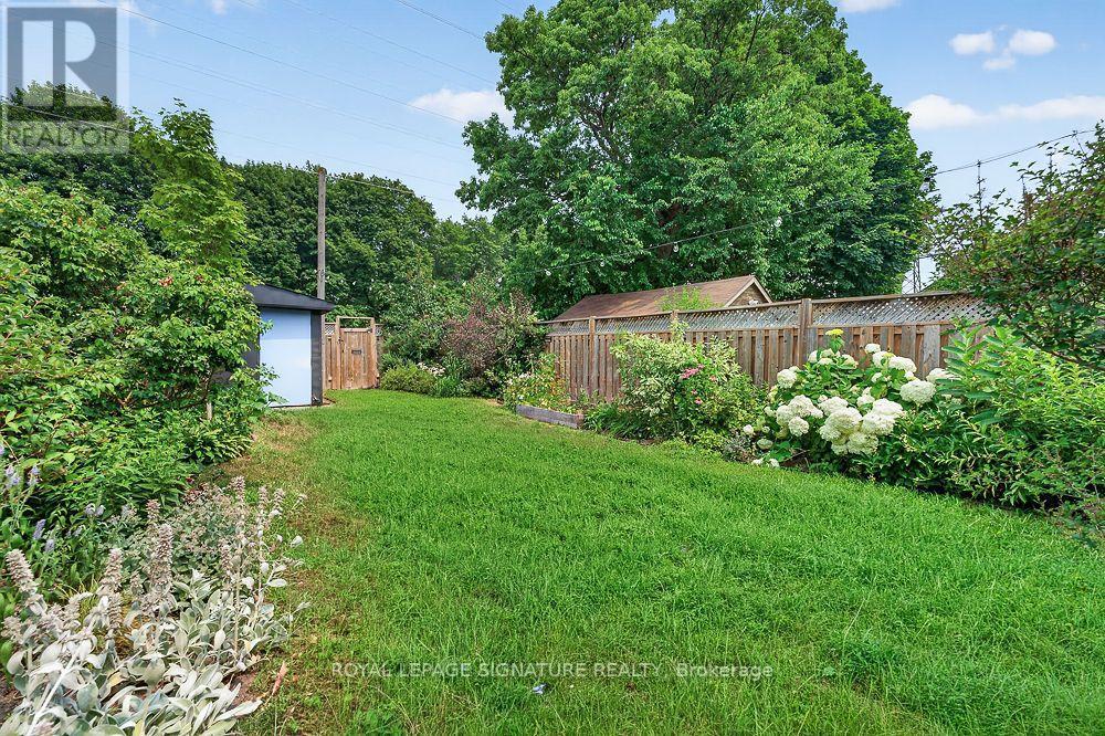 124 EILEEN AVENUE - 22