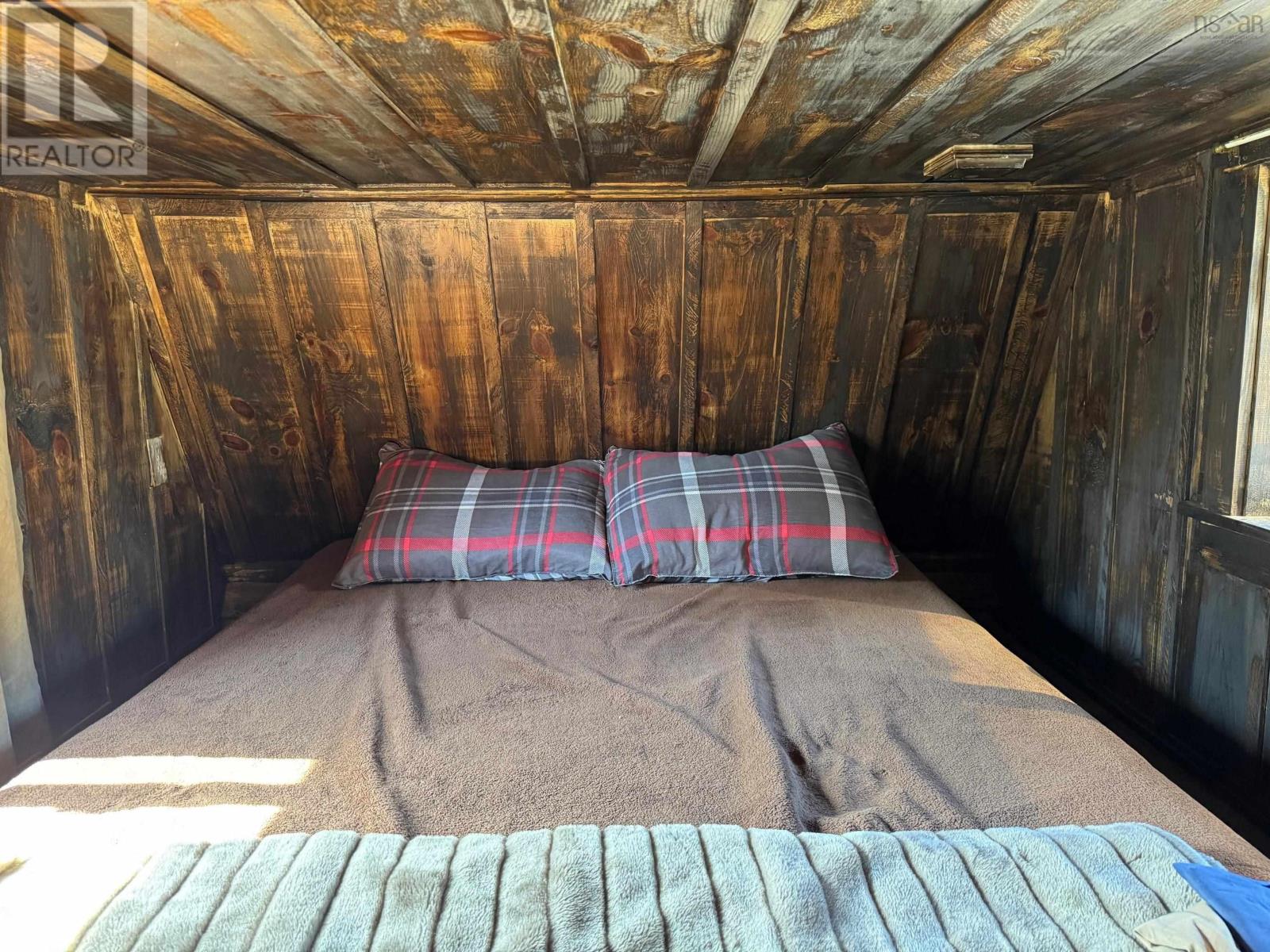 114 Caseys Trail - 19