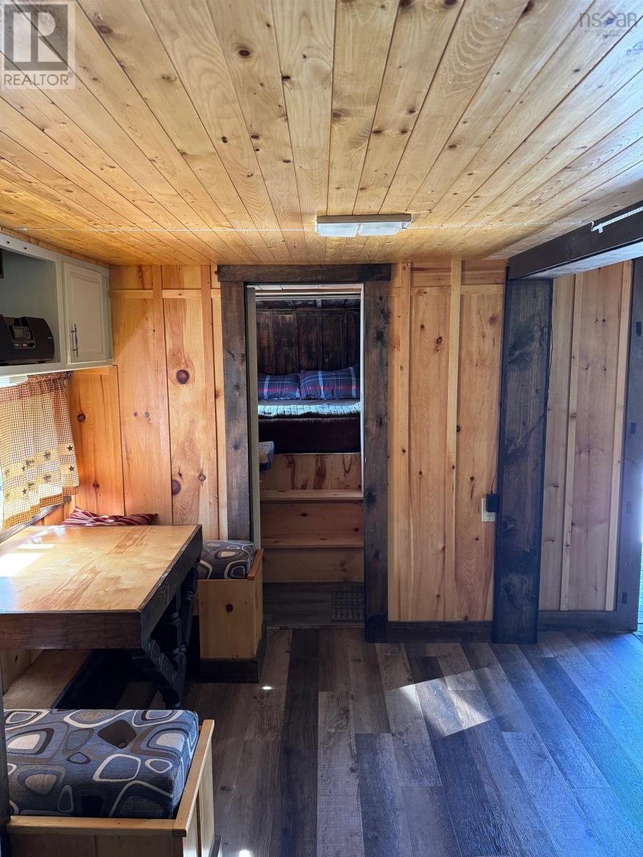 114 Caseys Trail - 16