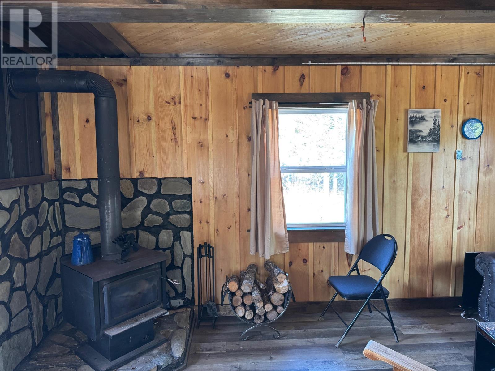 114 Caseys Trail - 9