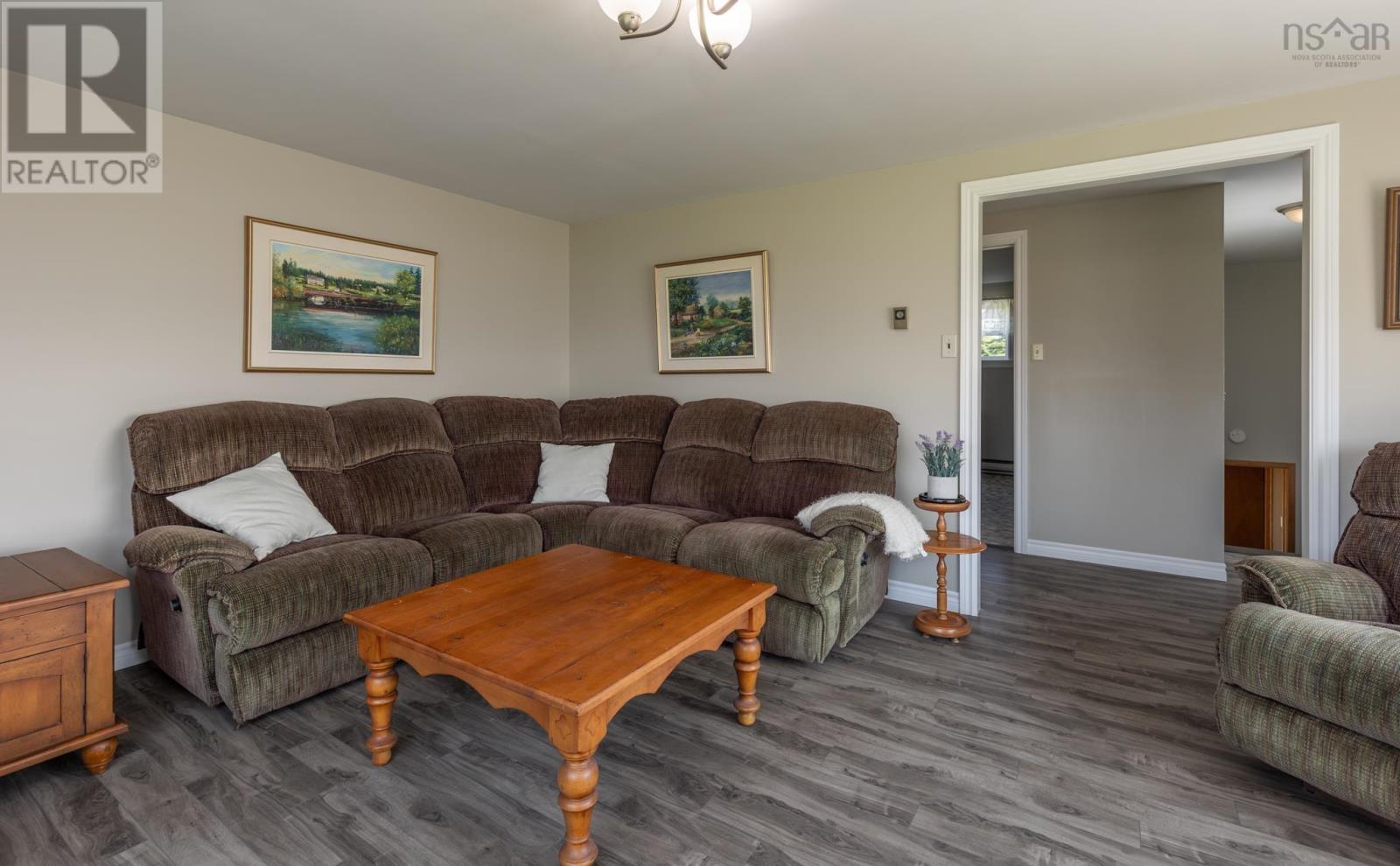 926 Highway 304 - 35