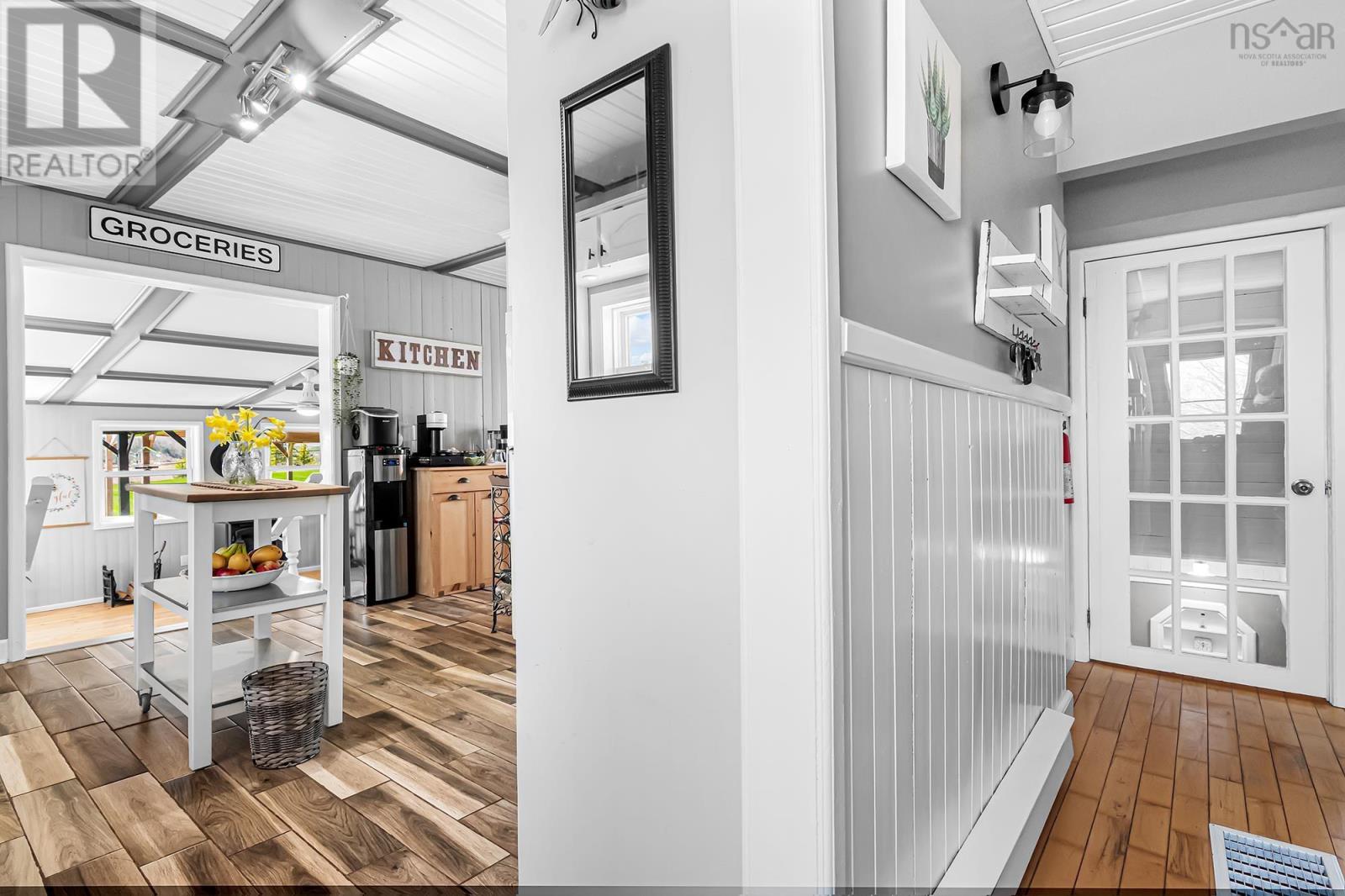 1158 Avondale Road - 30