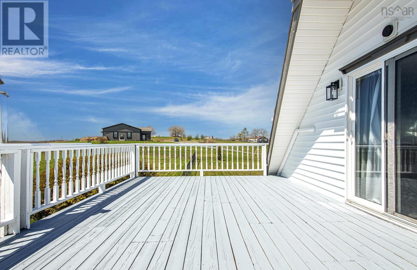 1158 Avondale Road - 10