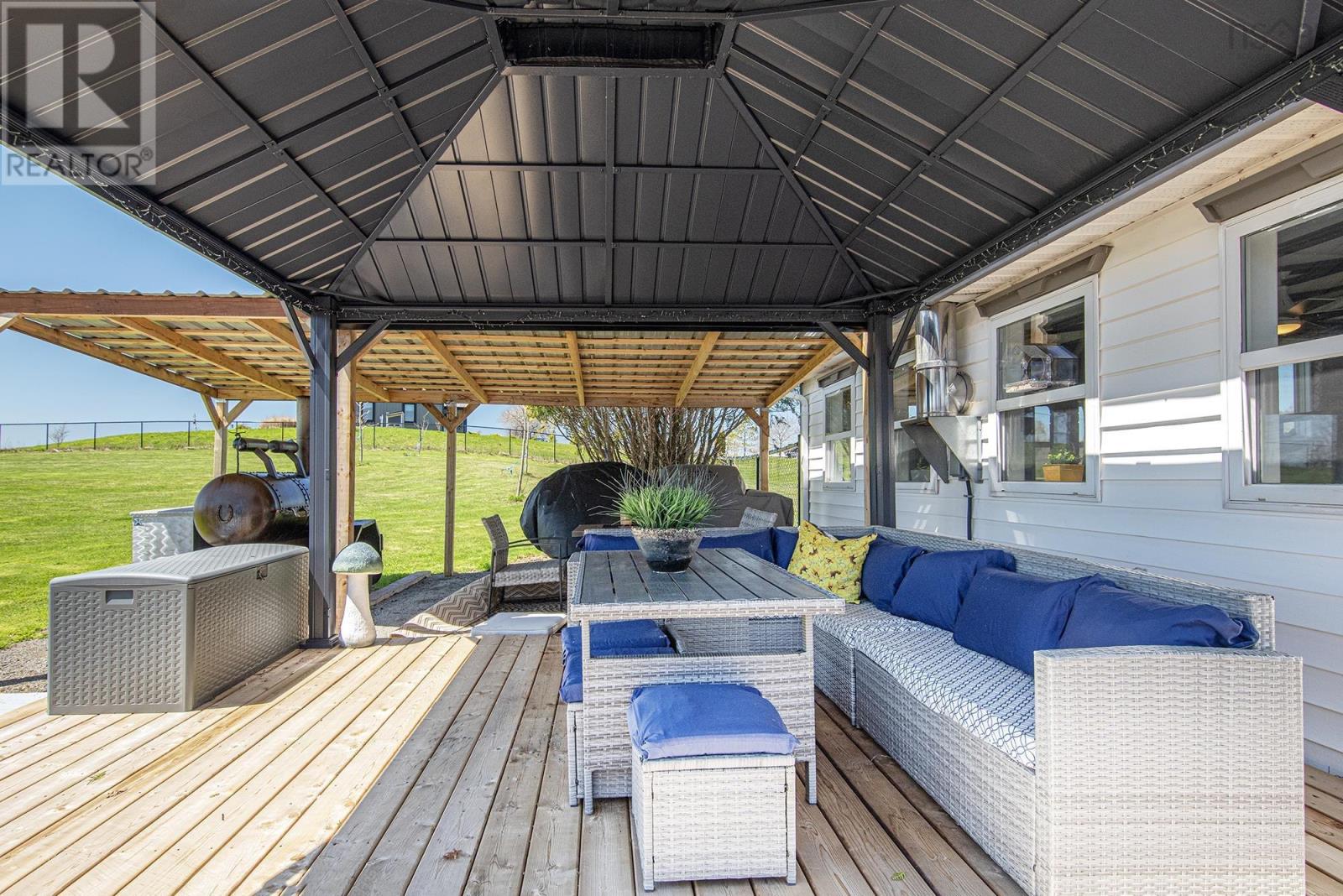 1158 Avondale Road - 16