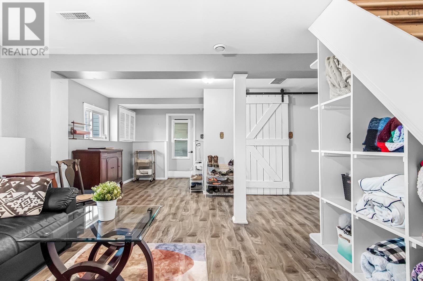1158 Avondale Road - 40