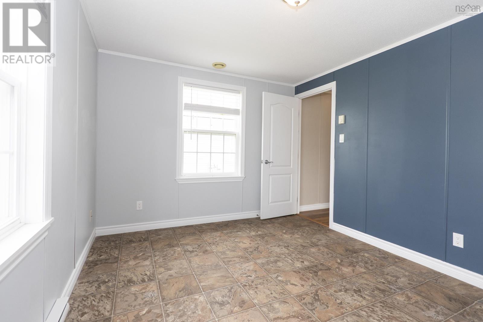 25 Pinehurst Street - 18