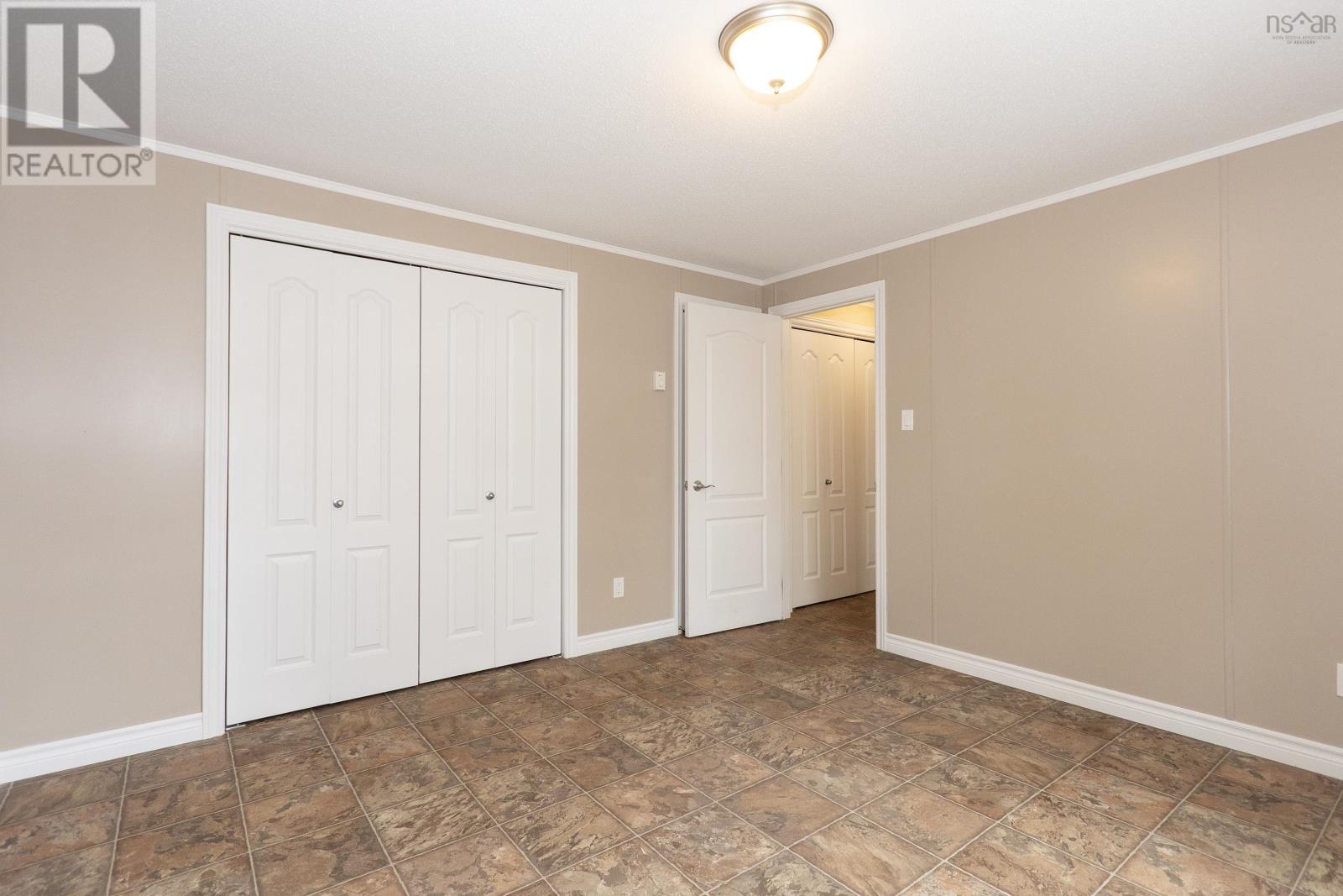25 Pinehurst Street - 25