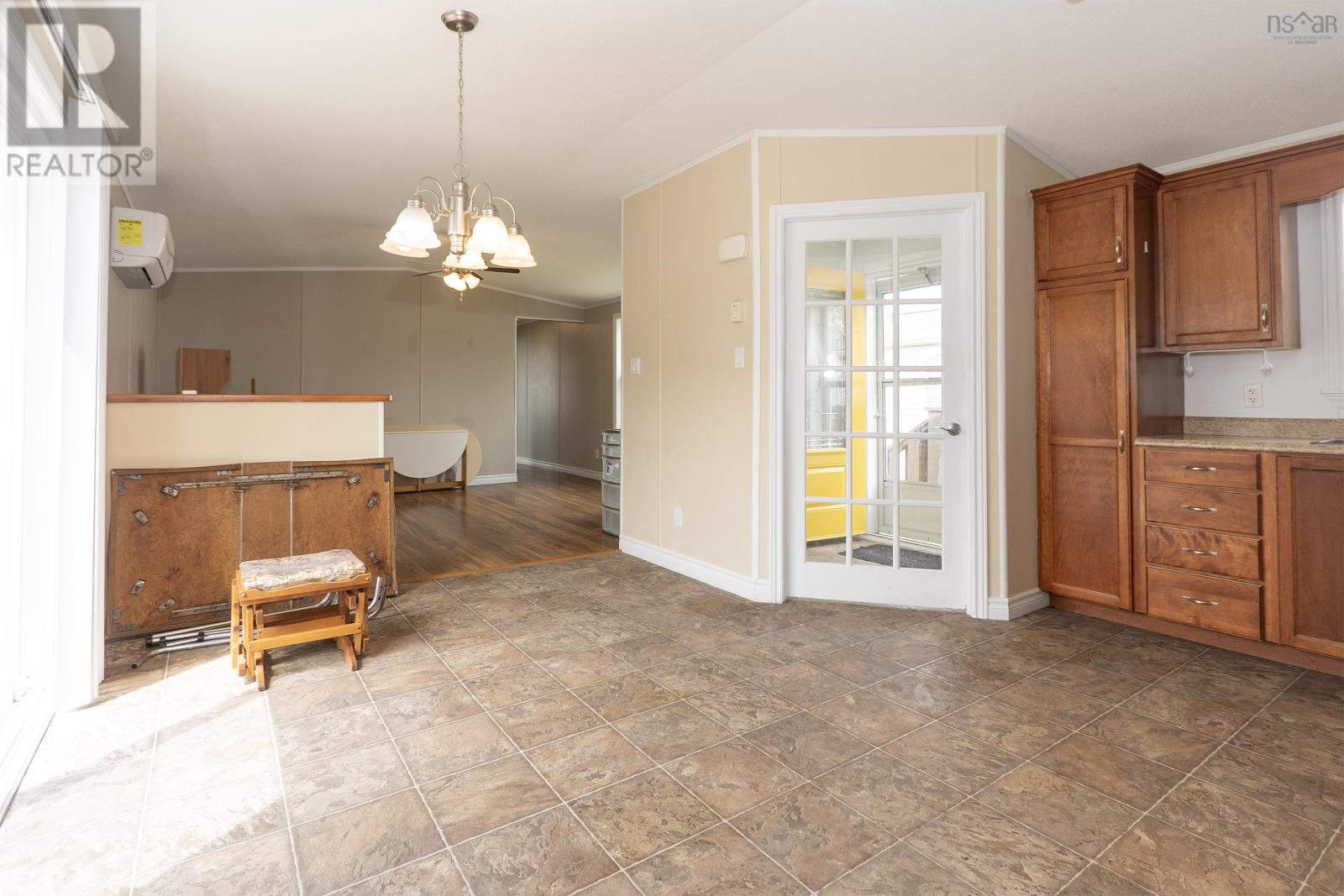 25 Pinehurst Street - 8