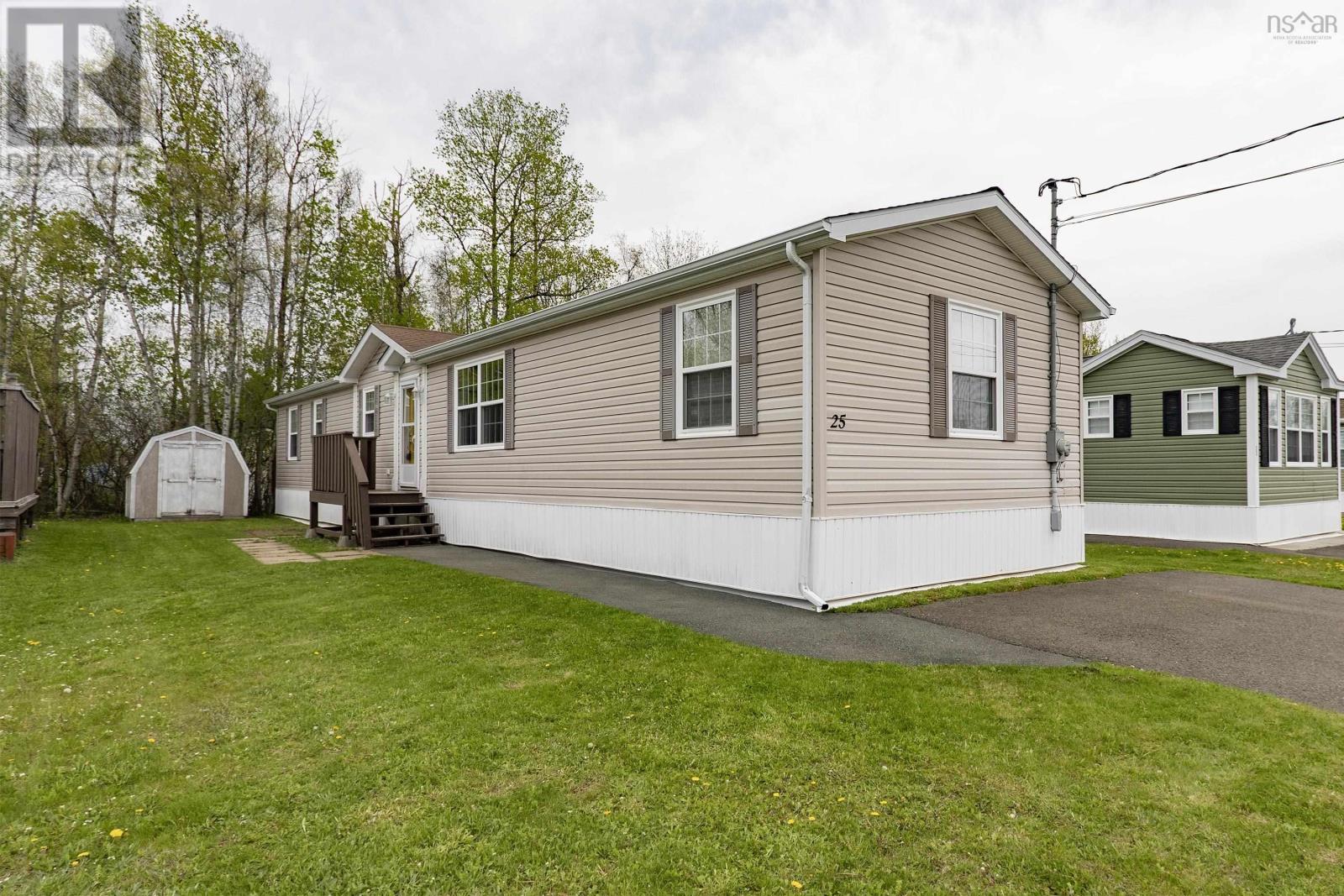 25 Pinehurst Street - 1
